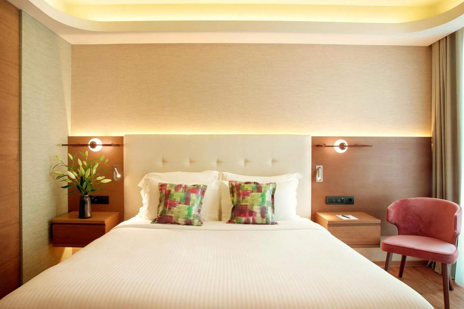 Bed in Zeus Essence Wyndham Athens Residence