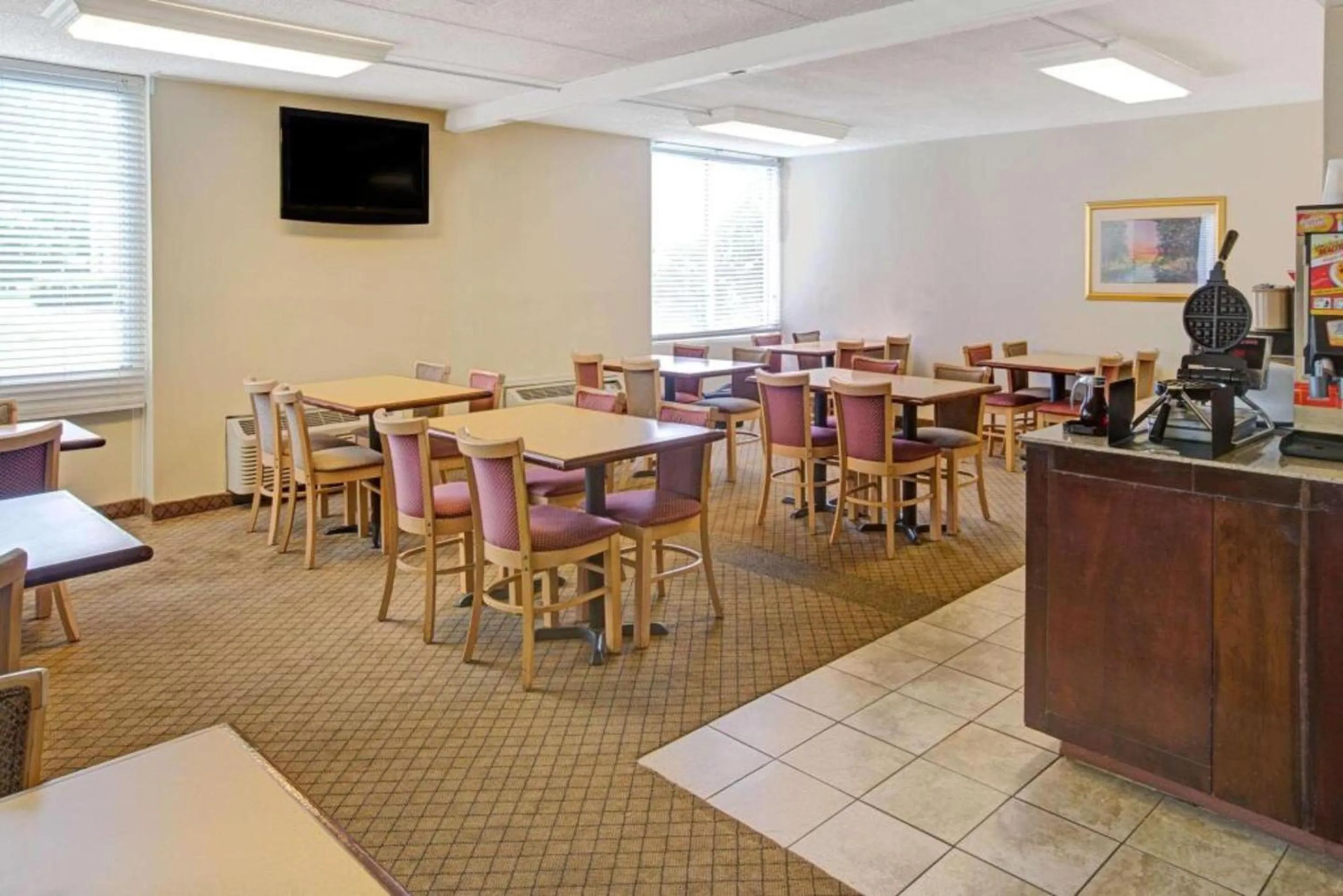 Restaurant/places to eat in Motel 6 Rock Hill SC