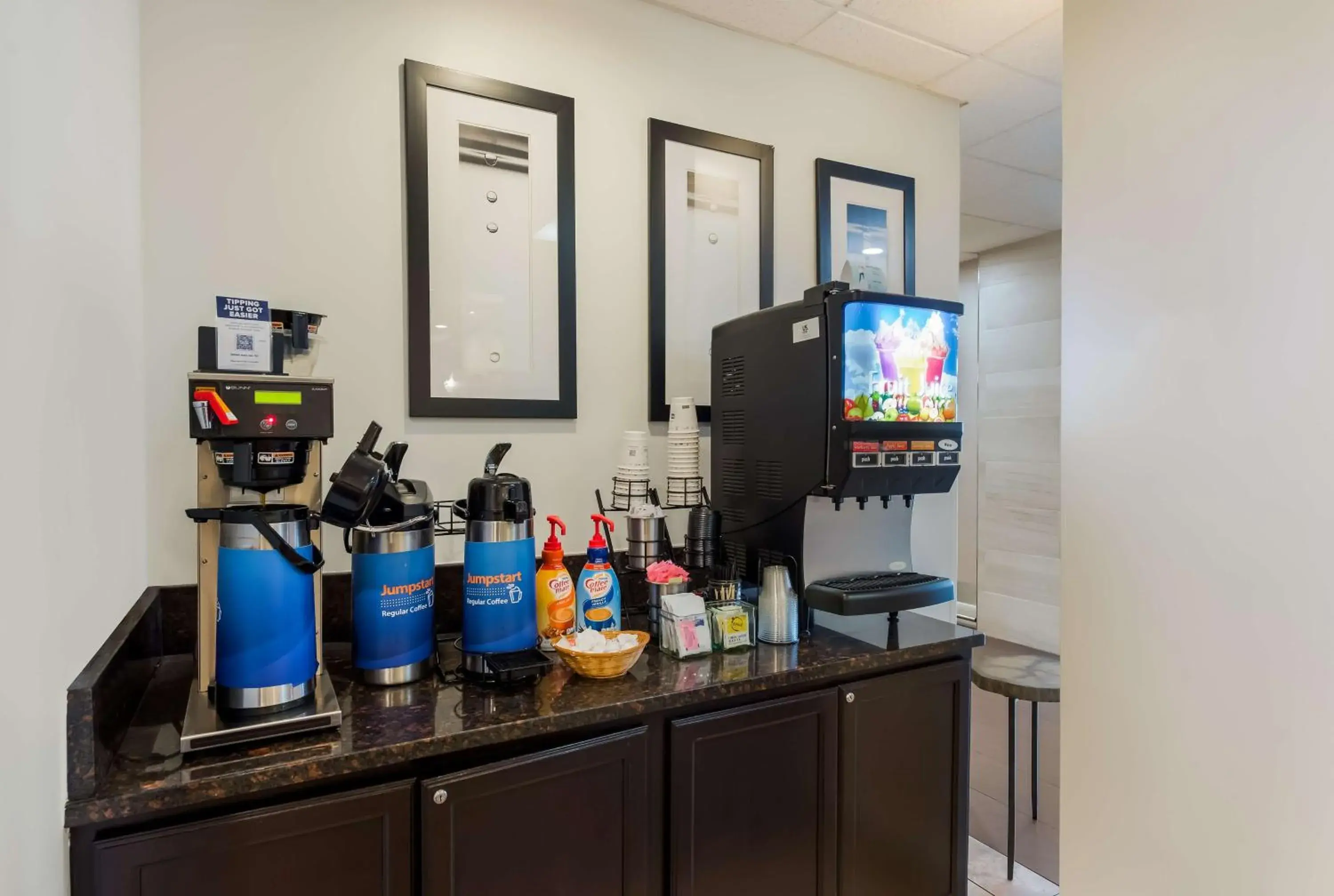 Restaurant/places to eat in Best Western Executive Hotel New Haven-West Haven Restaurant/places to eat in Best Western Executive Hotel New Haven-West Haven