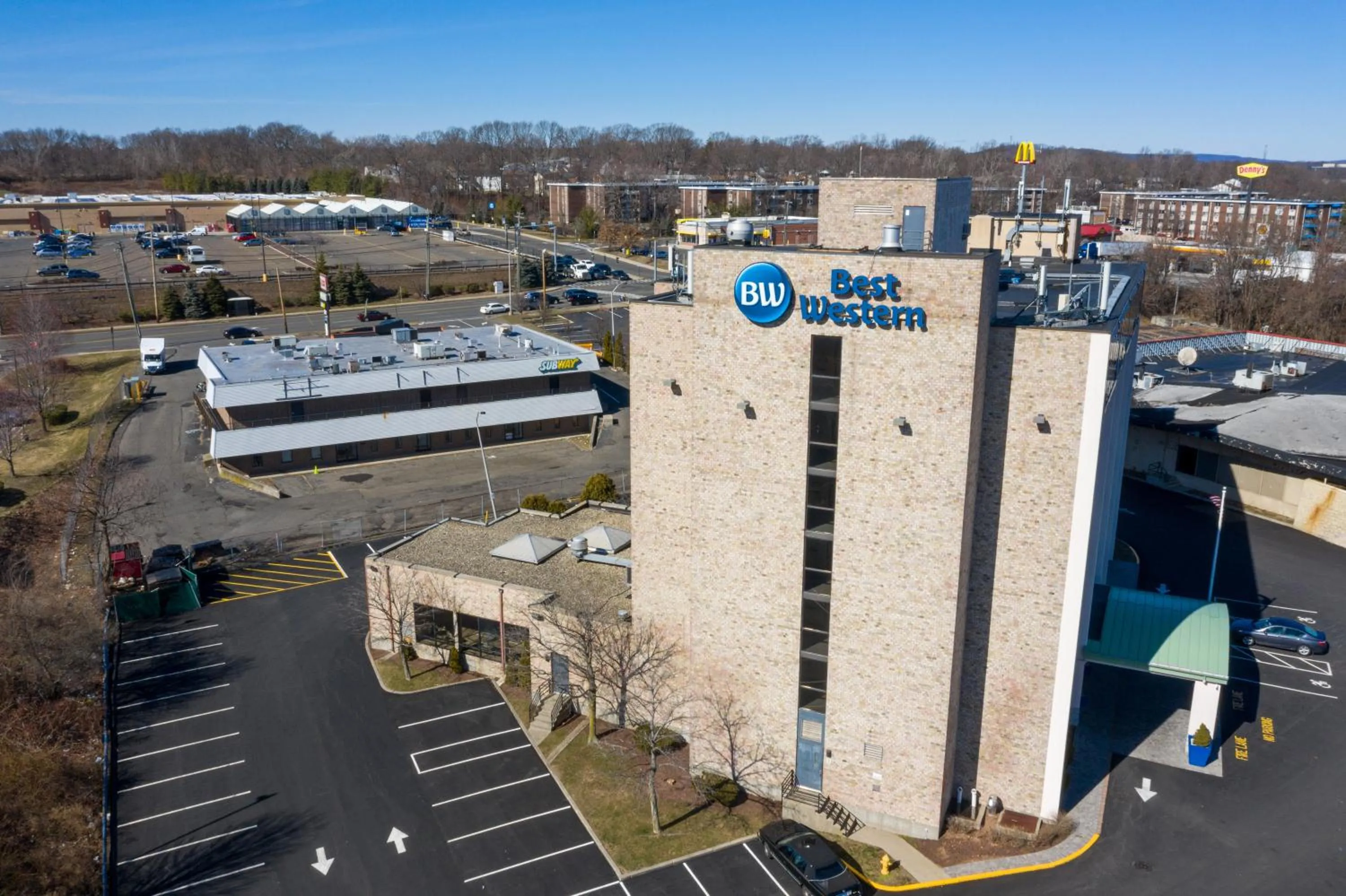 Bird's eye view in Best Western Executive Hotel New Haven-West Haven