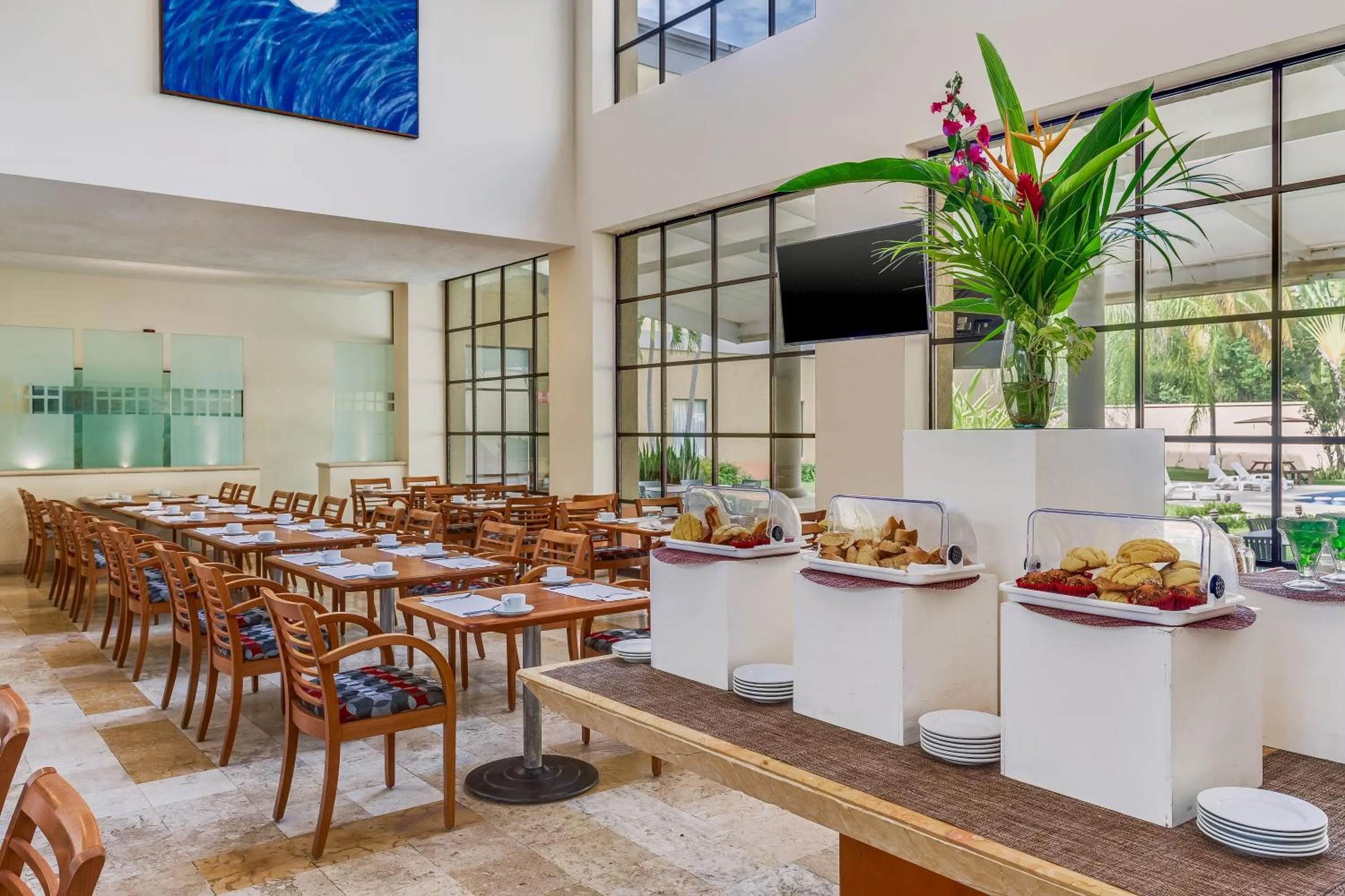 Restaurant/places to eat in Fiesta Inn Colima