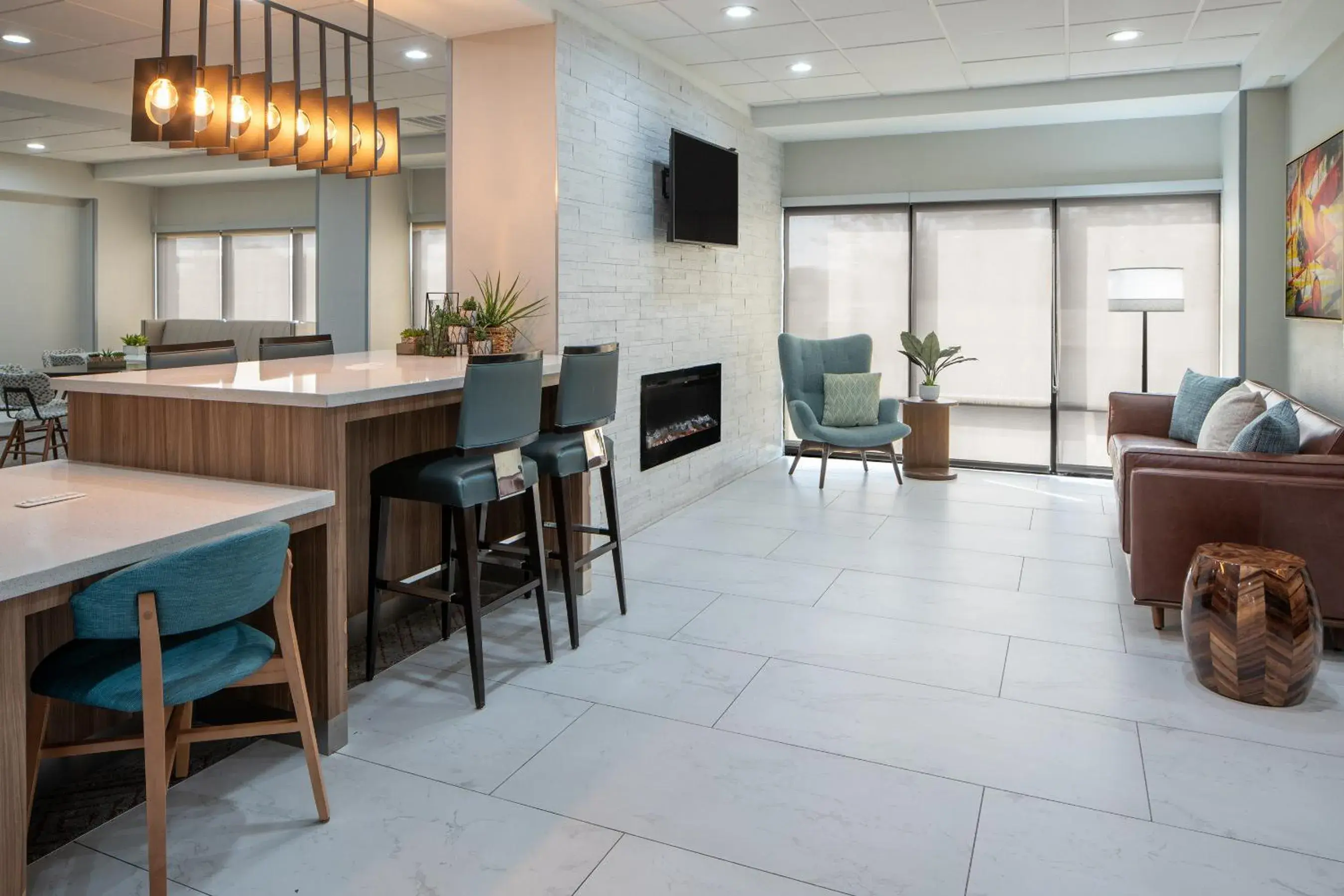 Lobby or reception in Avalon Hotel & Suites Alexandria Lobby or reception in Avalon Hotel & Suites Alexandria