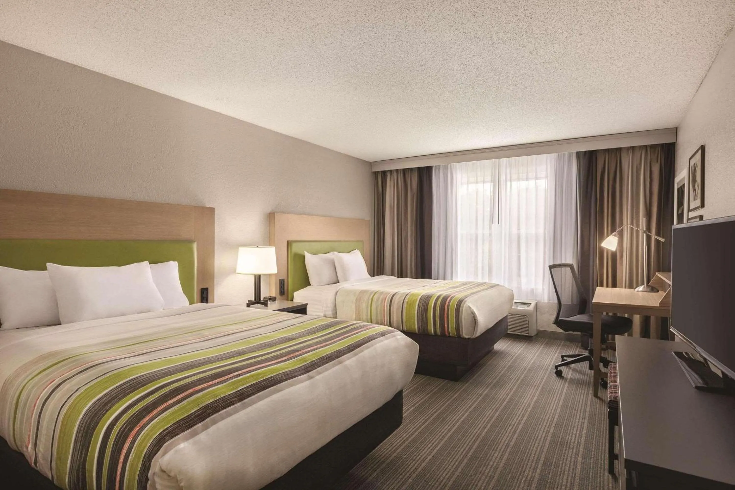 Bedroom, Bed in Country Inn & Suites by Radisson, Beaufort West, SC