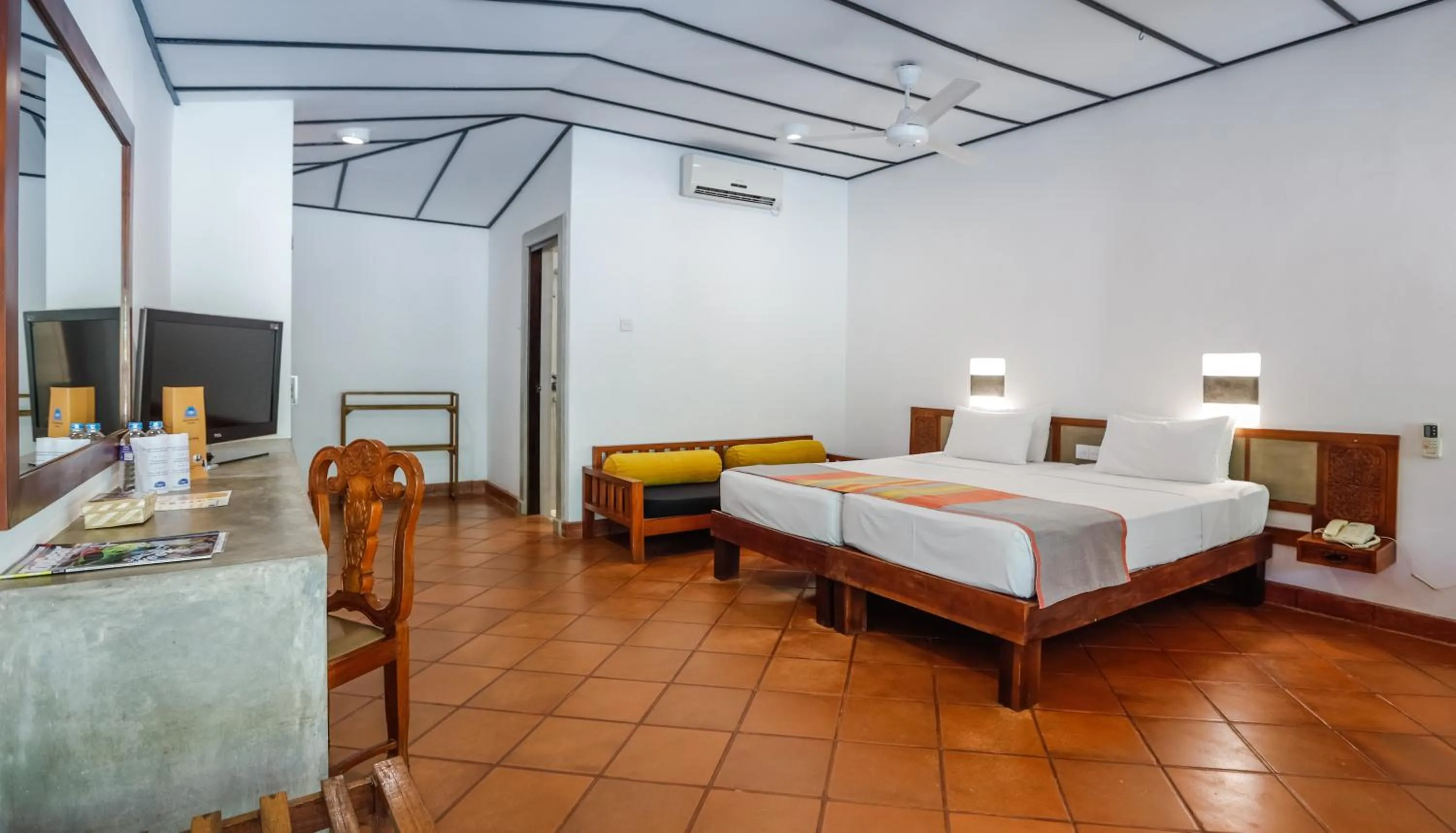 Photo of the whole room, Bed in Nilaveli Beach Hotel