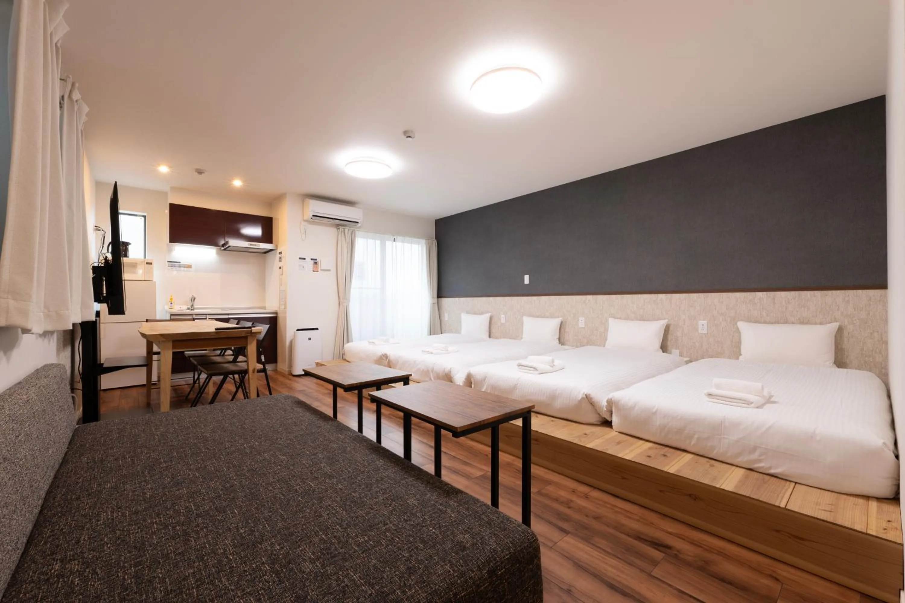 Bed in e-stay namba