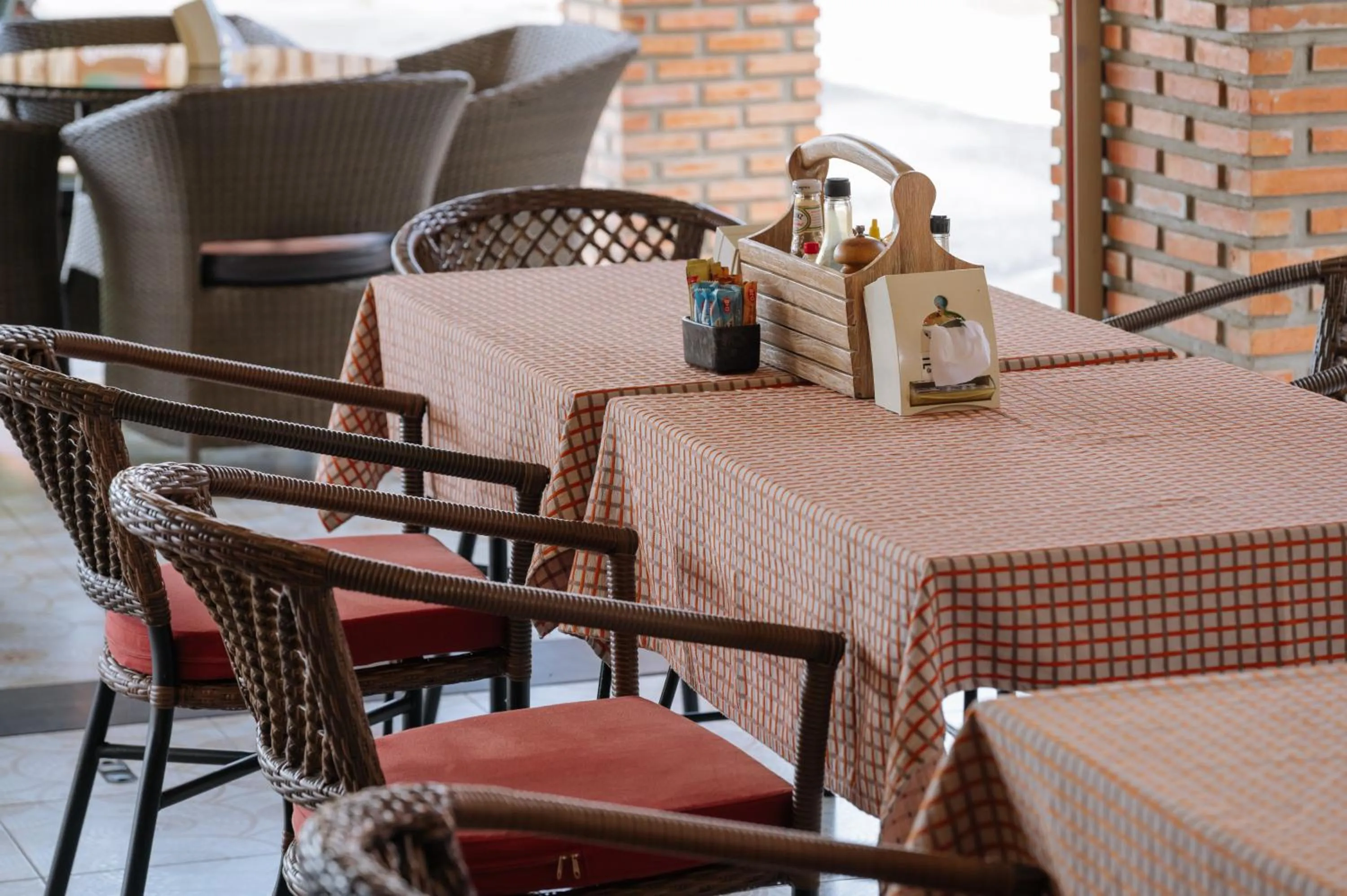 Restaurant/places to eat in Pongphen Guesthouse - SHA Plus Certified