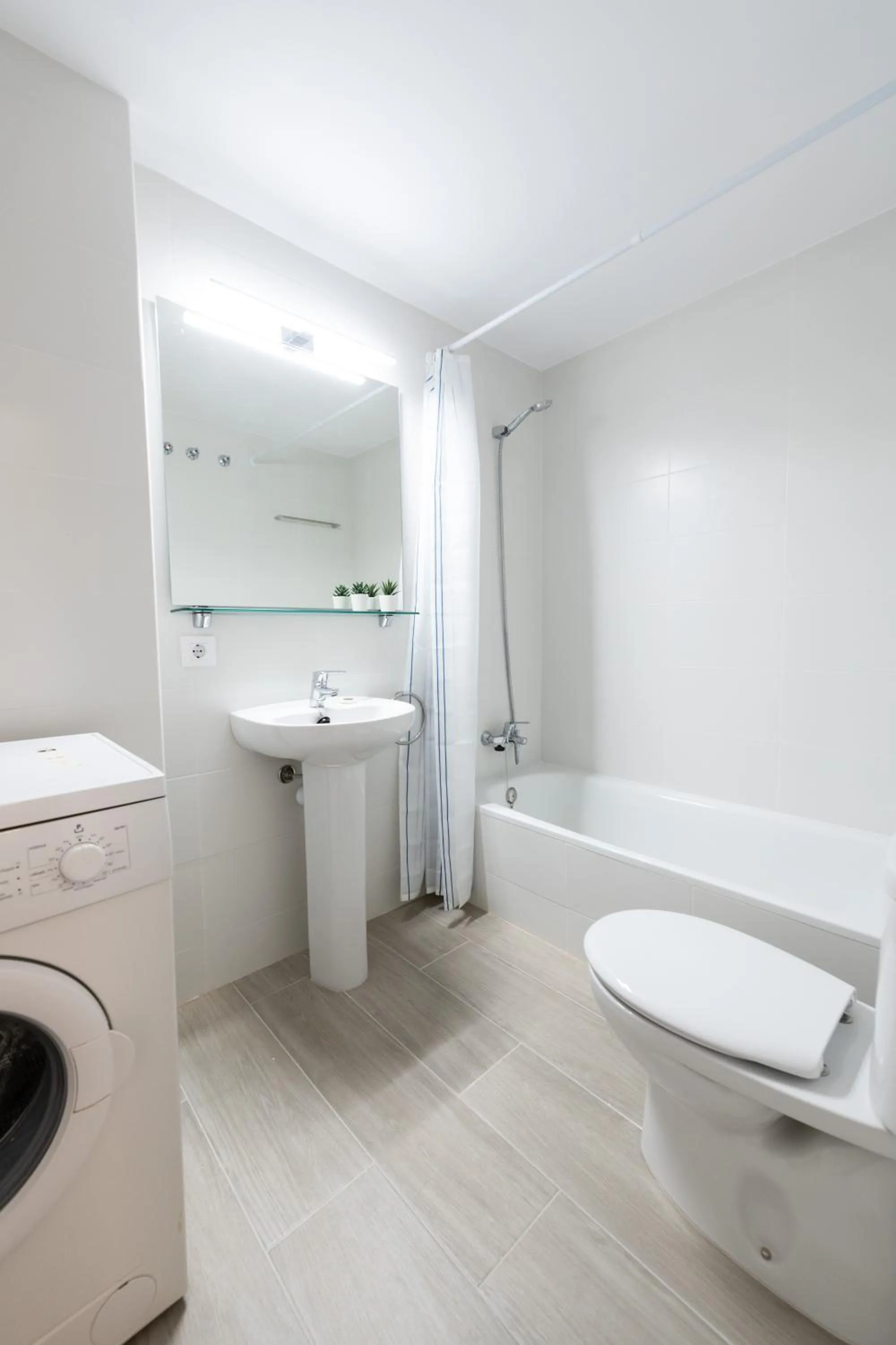 Bathroom in Apartamentos Marblau