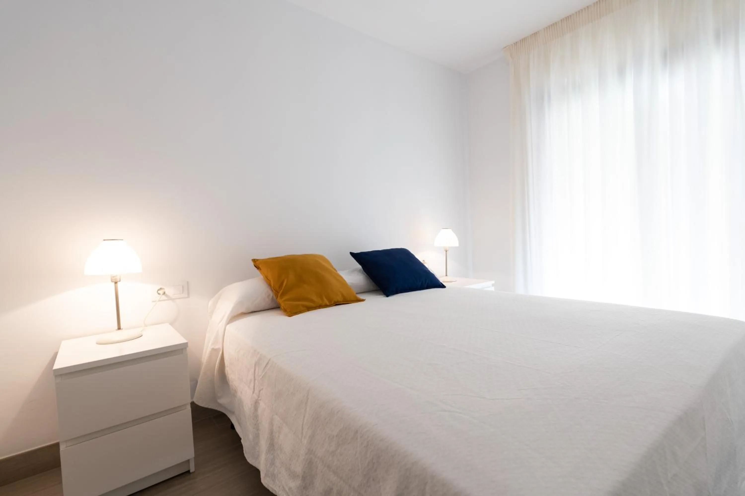 Bedroom, Bed in Apartamentos Marblau