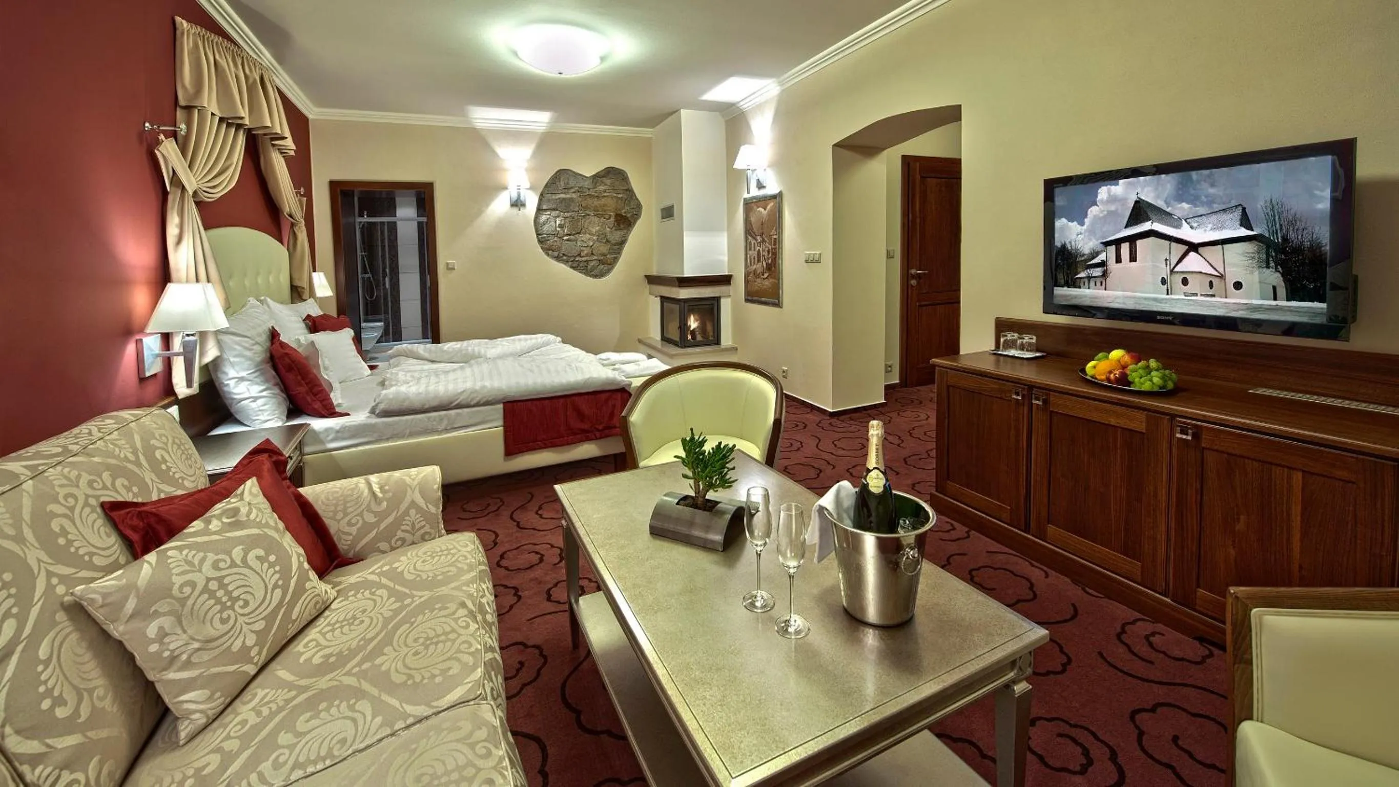 Photo of the whole room, Bed in Boutique Hotel Hviezdoslav