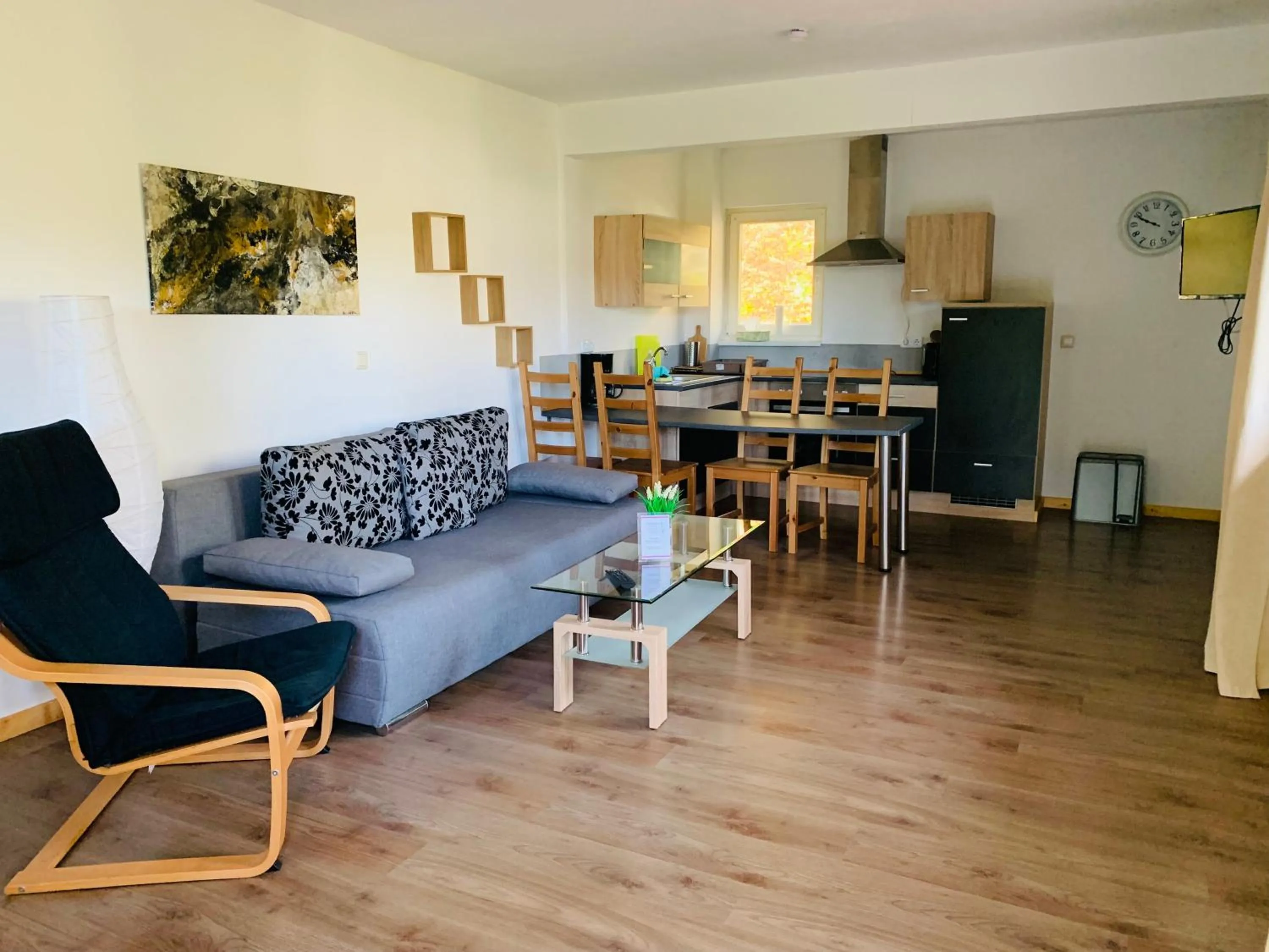 Kitchen or kitchenette in Landhotel Cafe Prälank