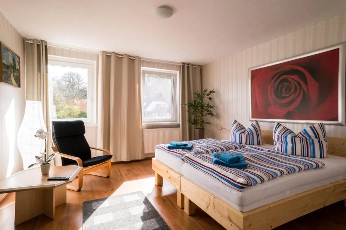 Photo of the whole room, Bed in Landhotel Cafe Prälank