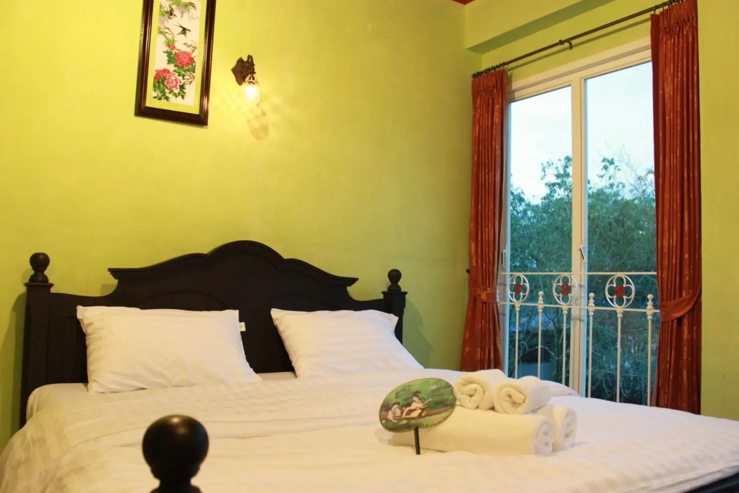 Bed in Khaolak Boutique Hertitage Bed in Khaolak Boutique Hertitage