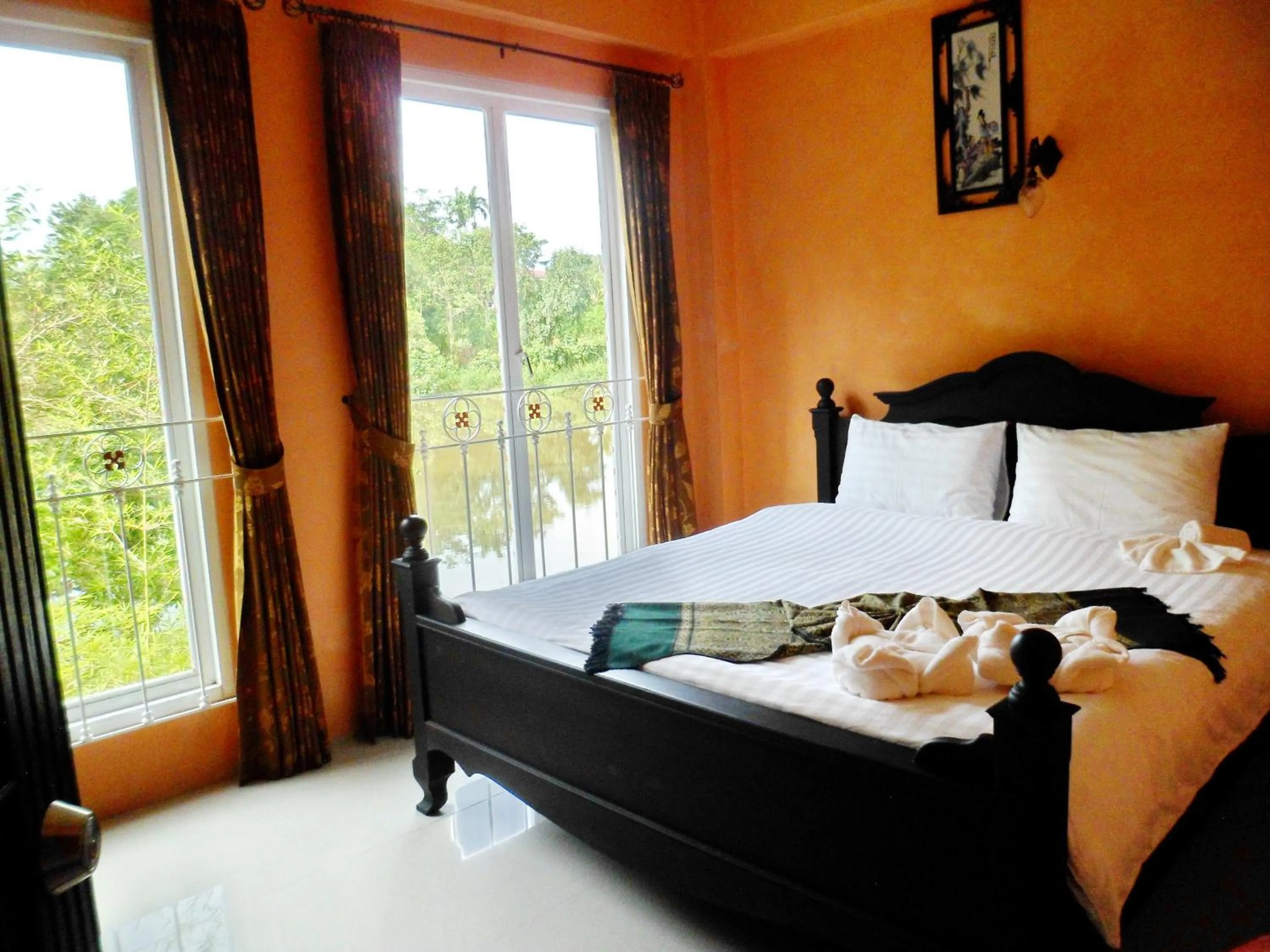 Bed in Khaolak Boutique Hertitage