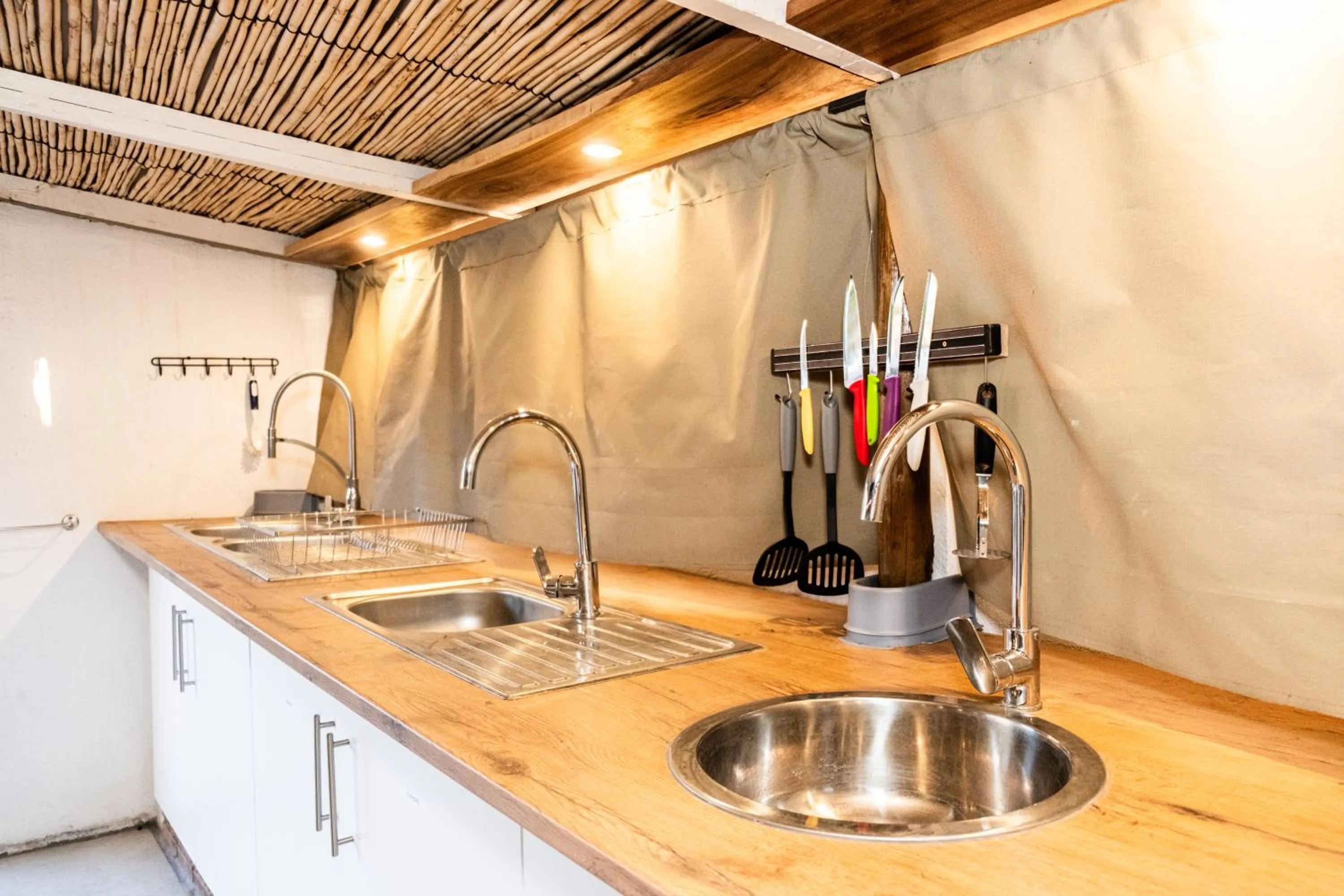 Kitchen or kitchenette in Hotel Uhland