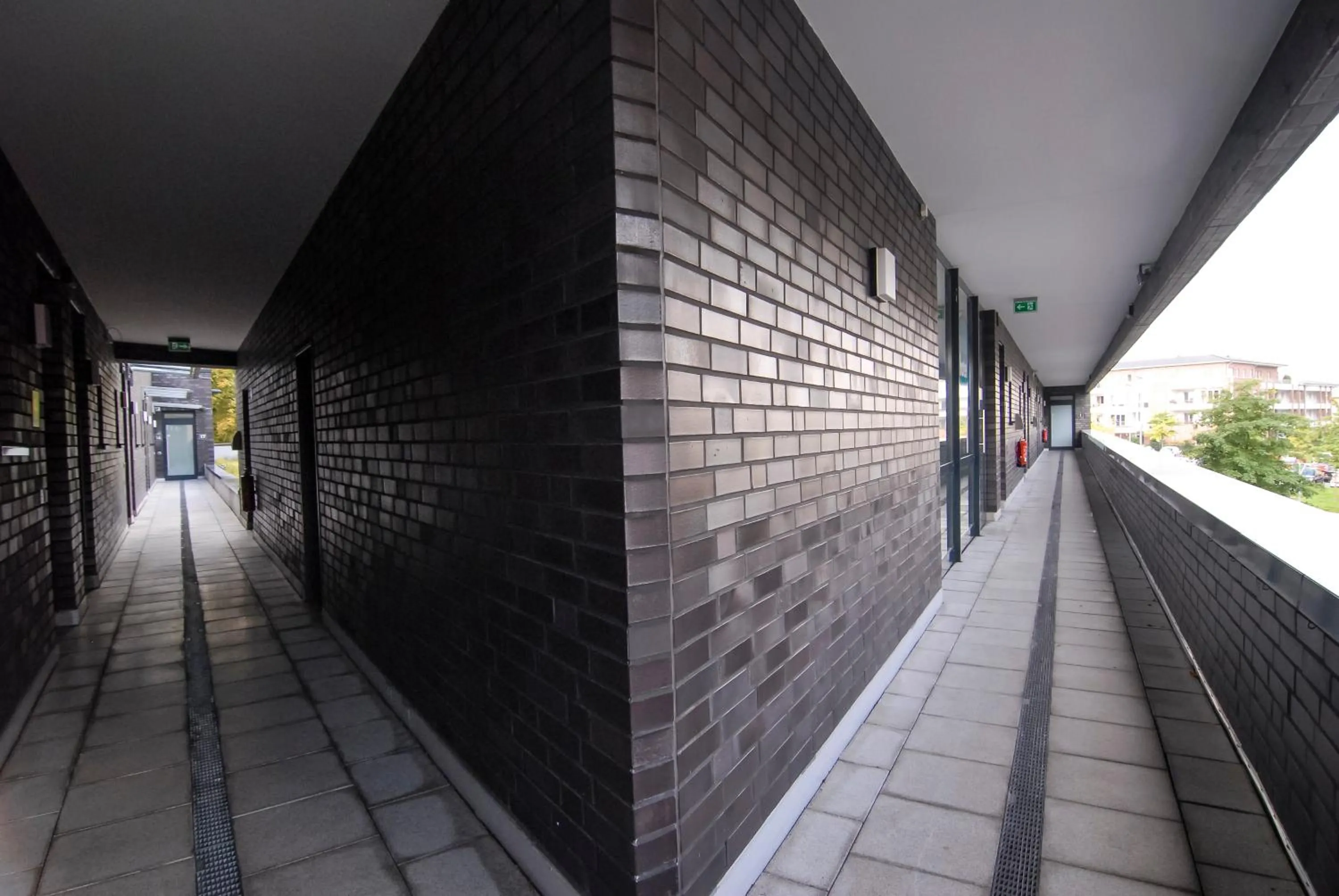 Facade/entrance in Petul Apart Hotel Am Ruhrbogen