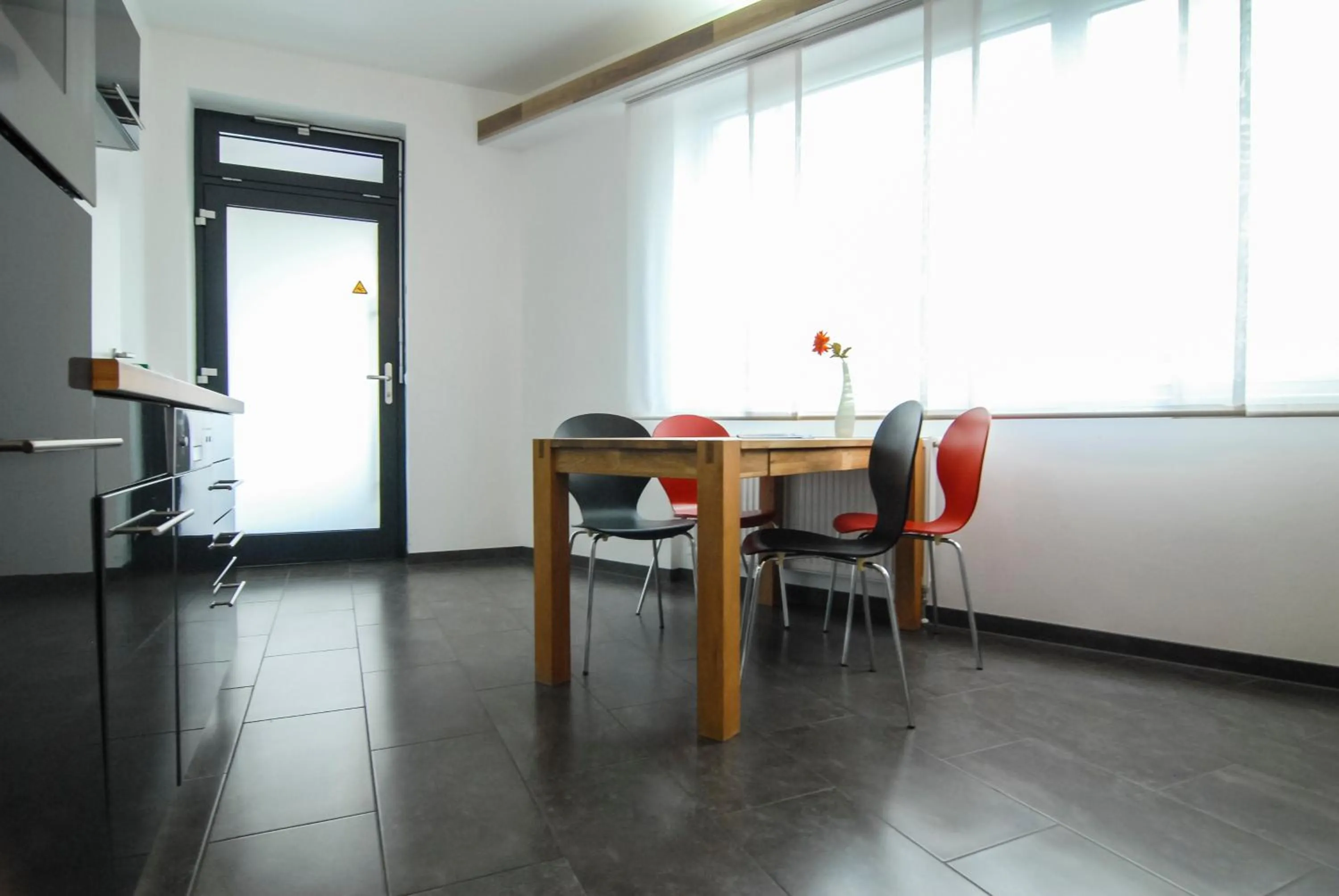 Photo of the whole room in Petul Apart Hotel Am Ruhrbogen