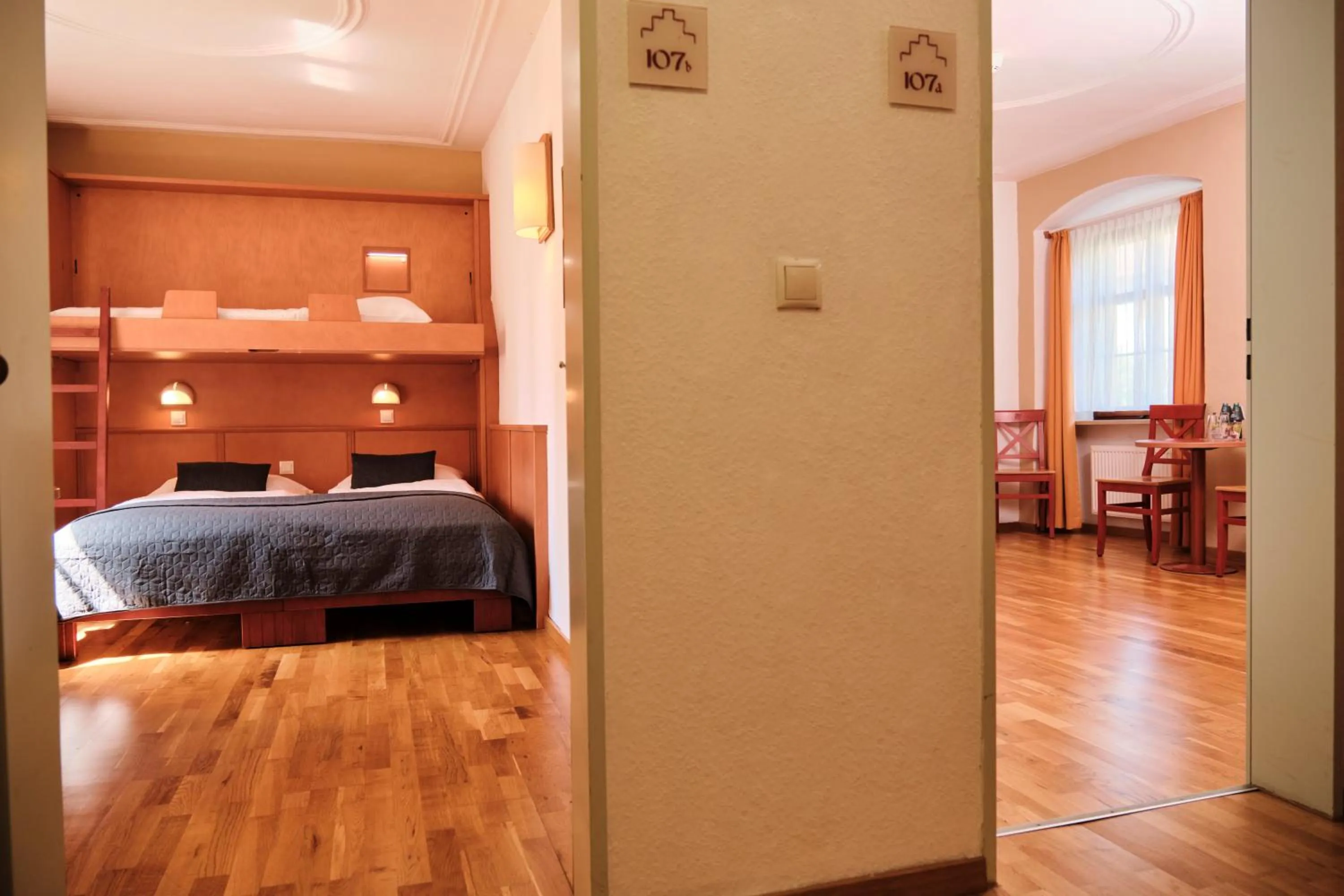 Bed in JUFA Hotel Meersburg am Bodensee