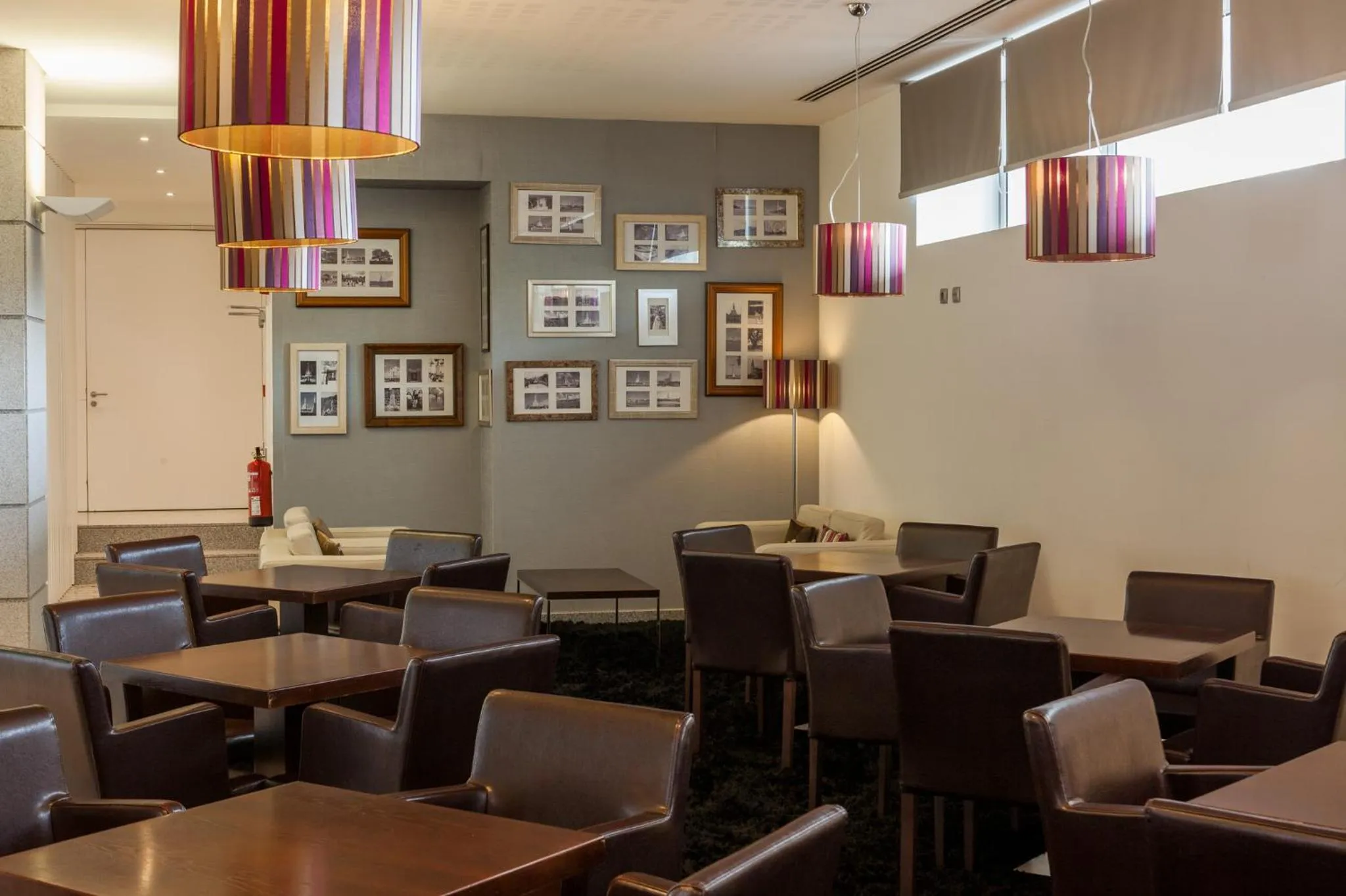 Communal lounge/ TV room in Lux Fatima Park - Hotel, Suites & Residence