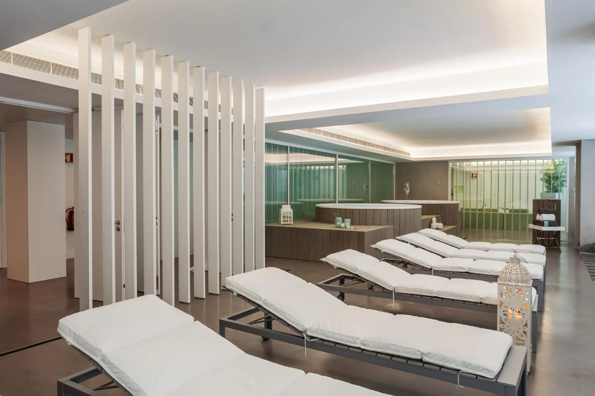 Hot Tub in Lux Fatima Park - Hotel, Suites & Residence