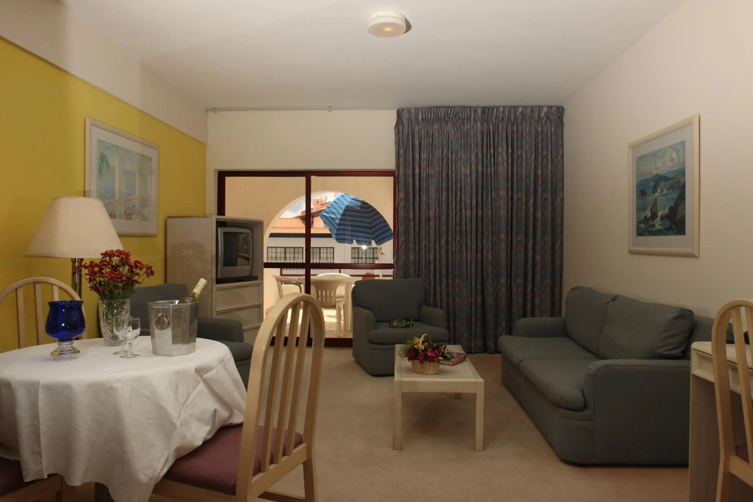 Bedroom in Canico Bay Apartments