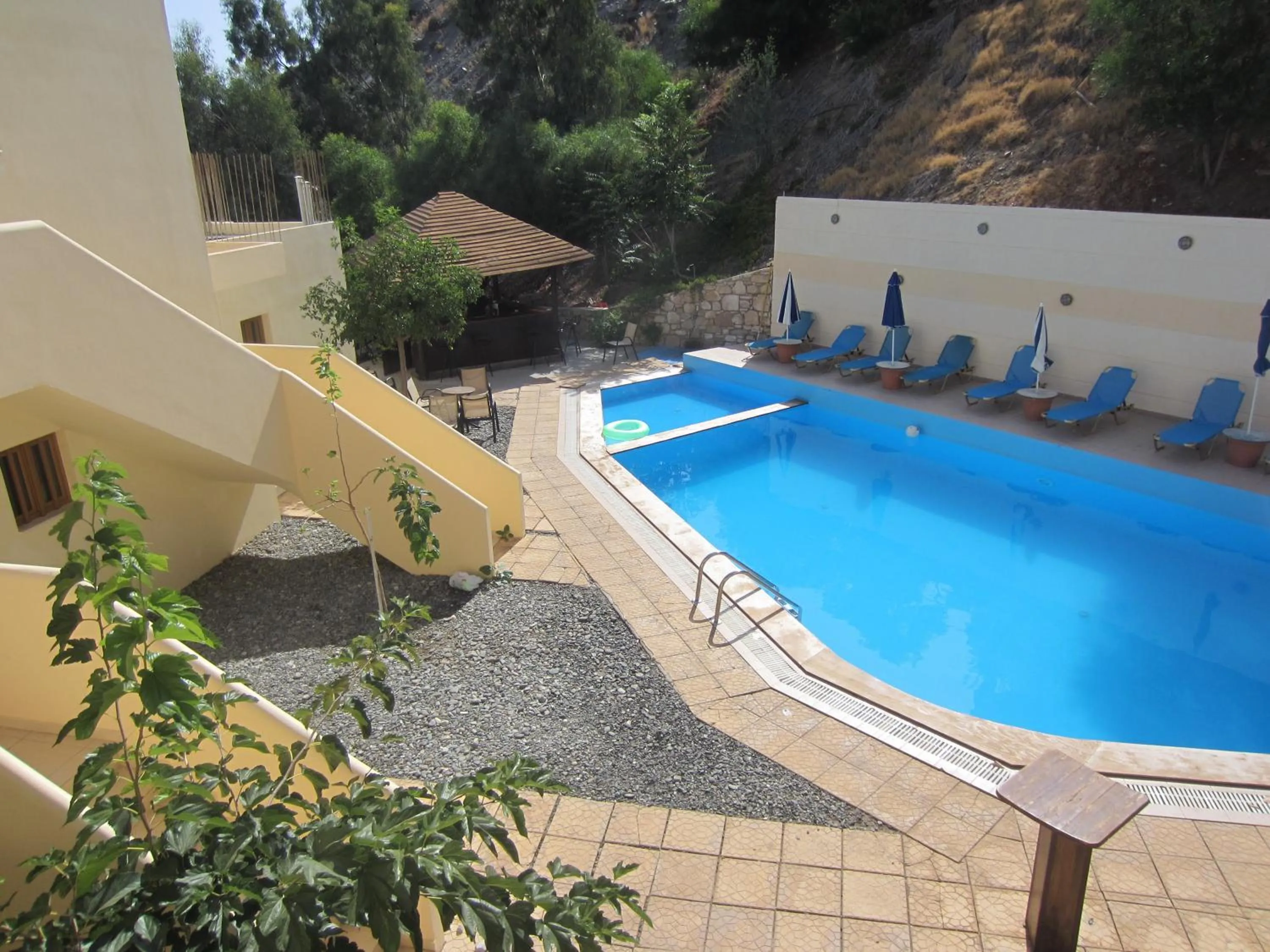 Swimming pool in Sfinias Apartments