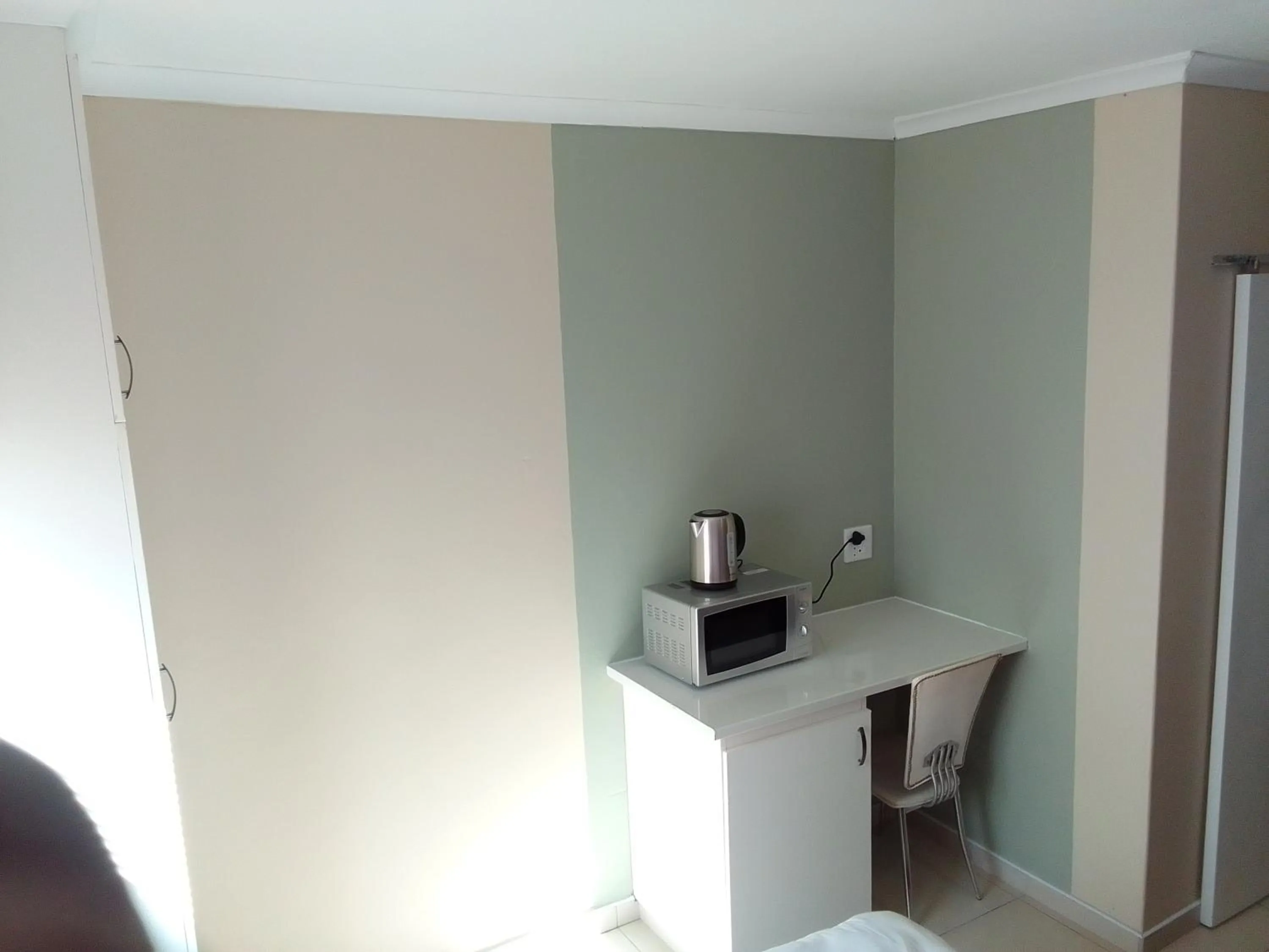 Seating area in Emampingeni lodge