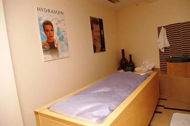 Spa and wellness centre/facilities in Aegeon Hotel