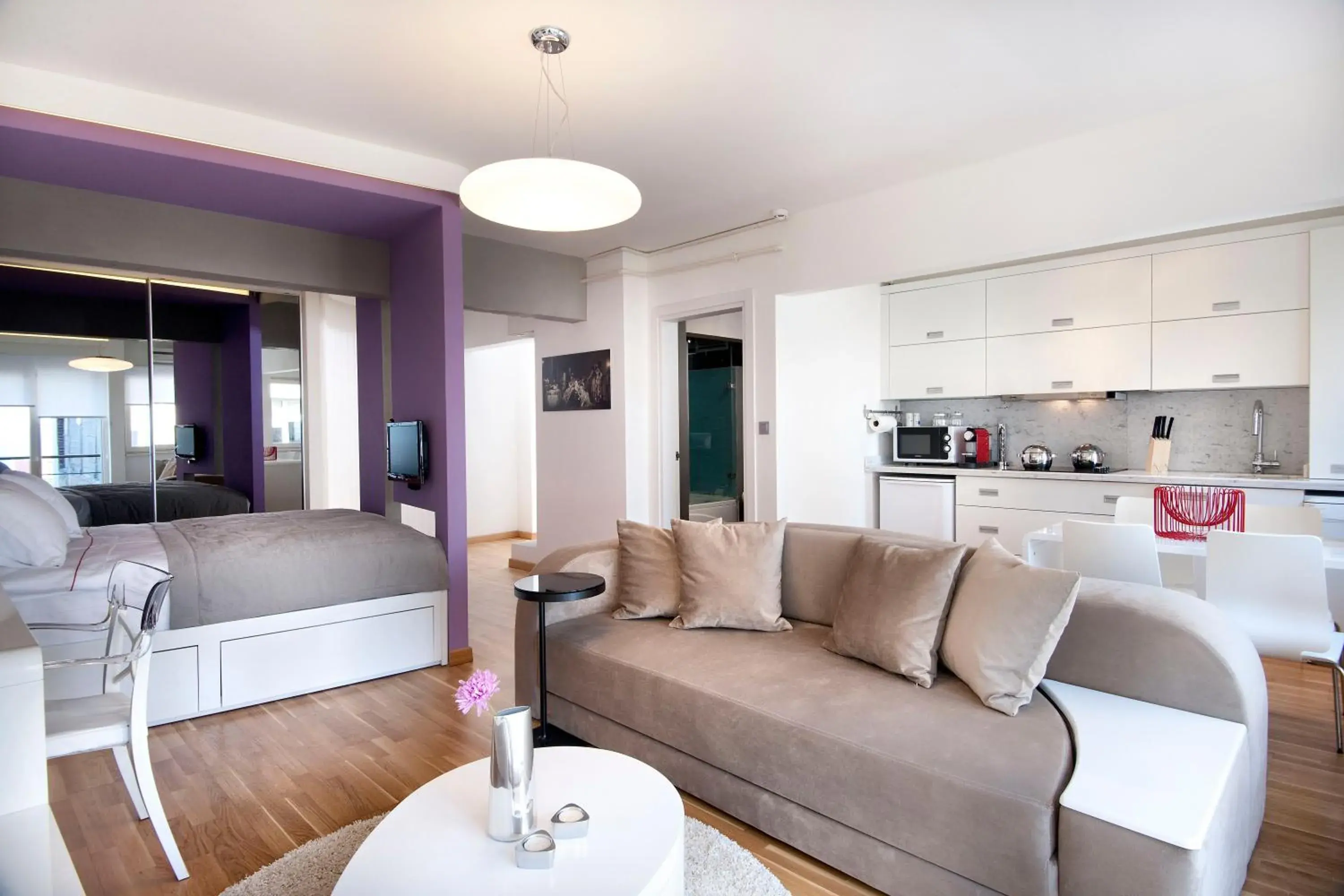 Bed in Nuru Ziya Residences Bed in Nuru Ziya Residences