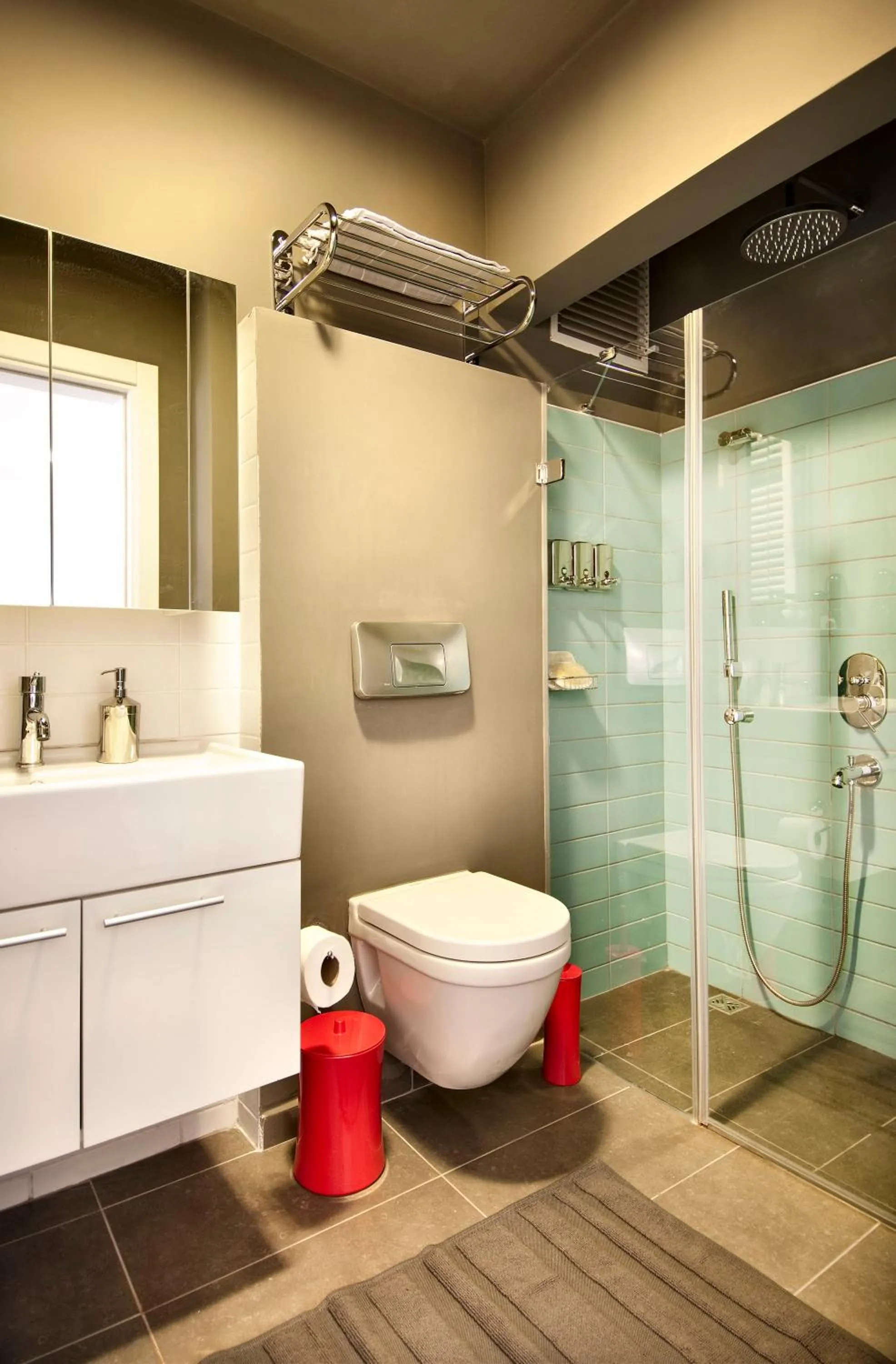 Shower in Nuru Ziya Residences
