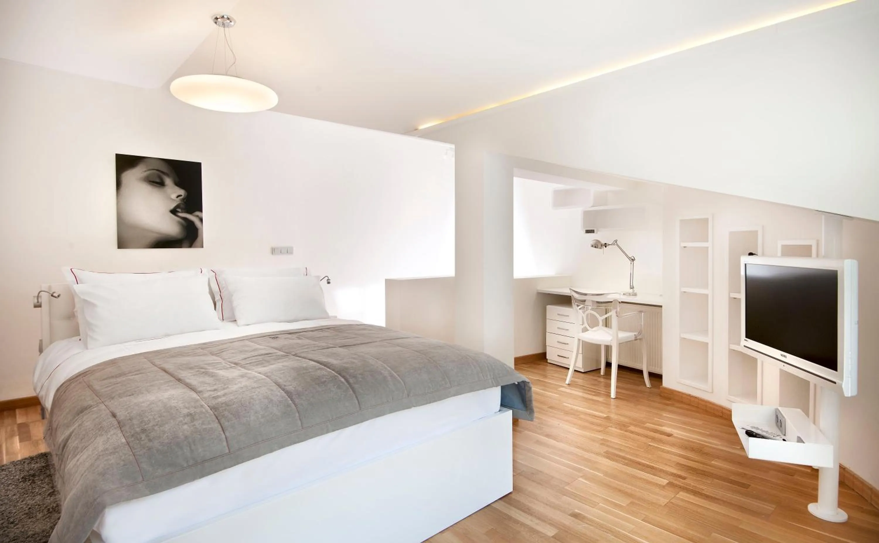 Bedroom, Bed in Nuru Ziya Residences