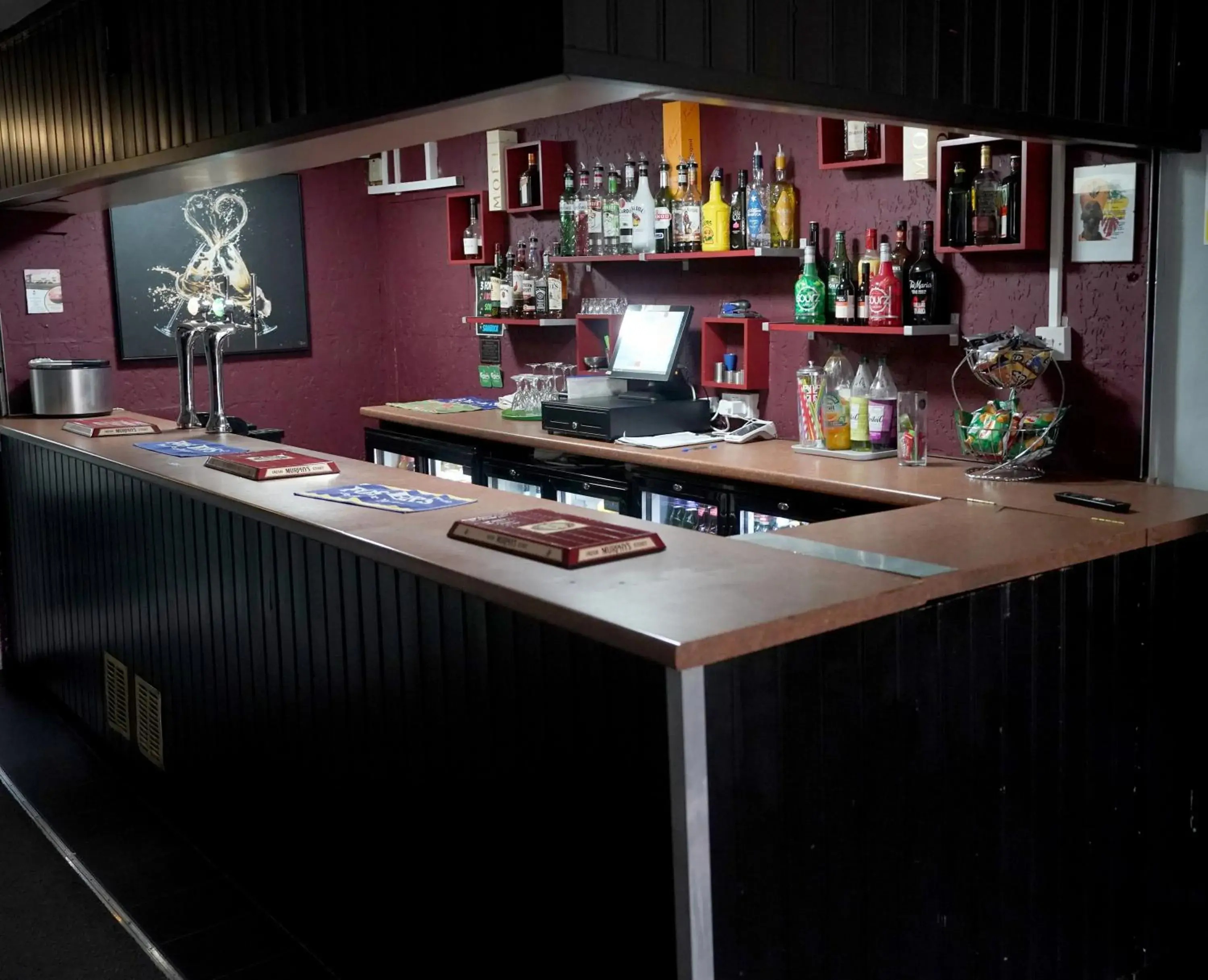 Lounge/Bar in The Rollason Hotel