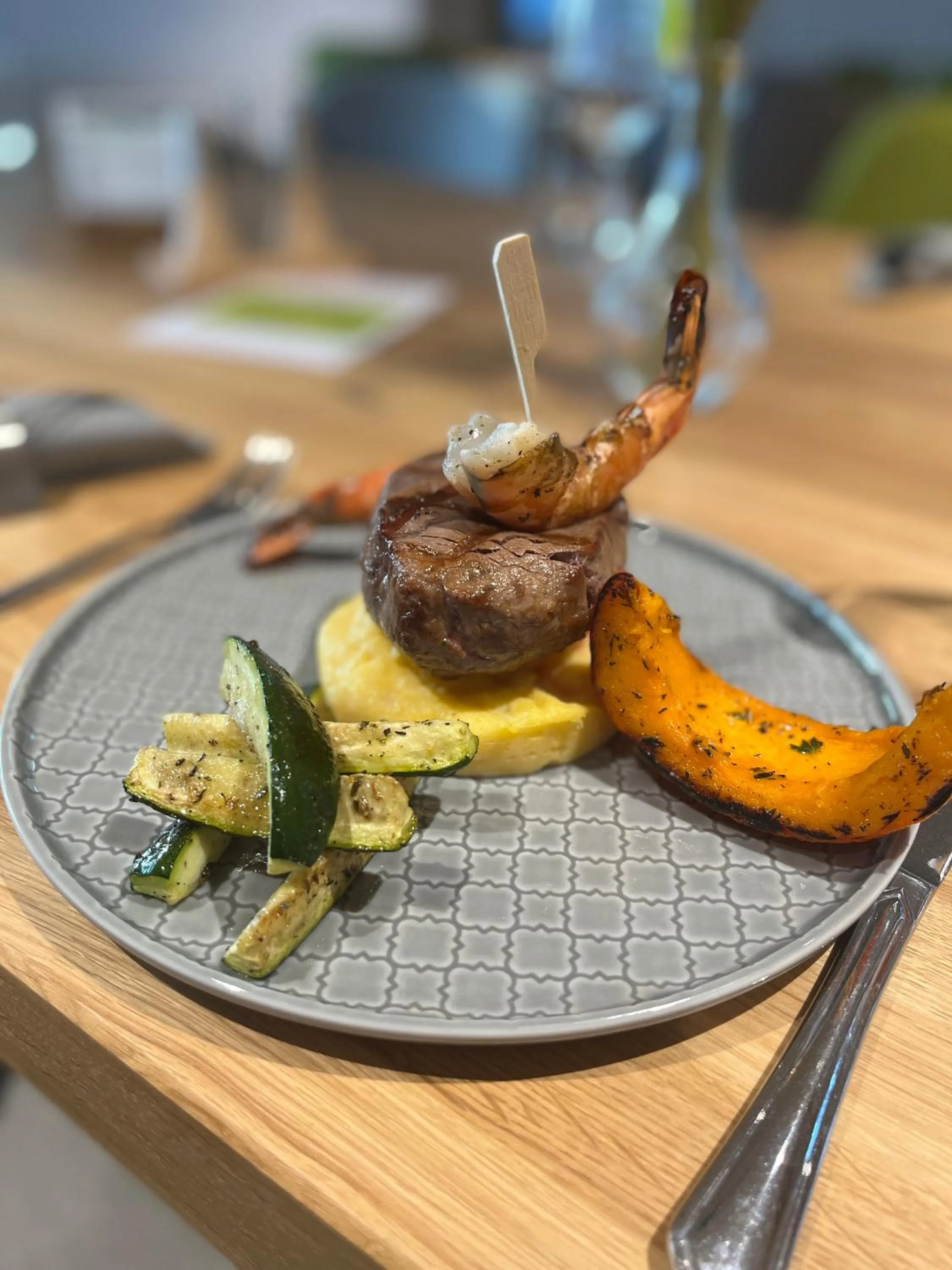 Food and drinks in Hotel Knotenpunkt