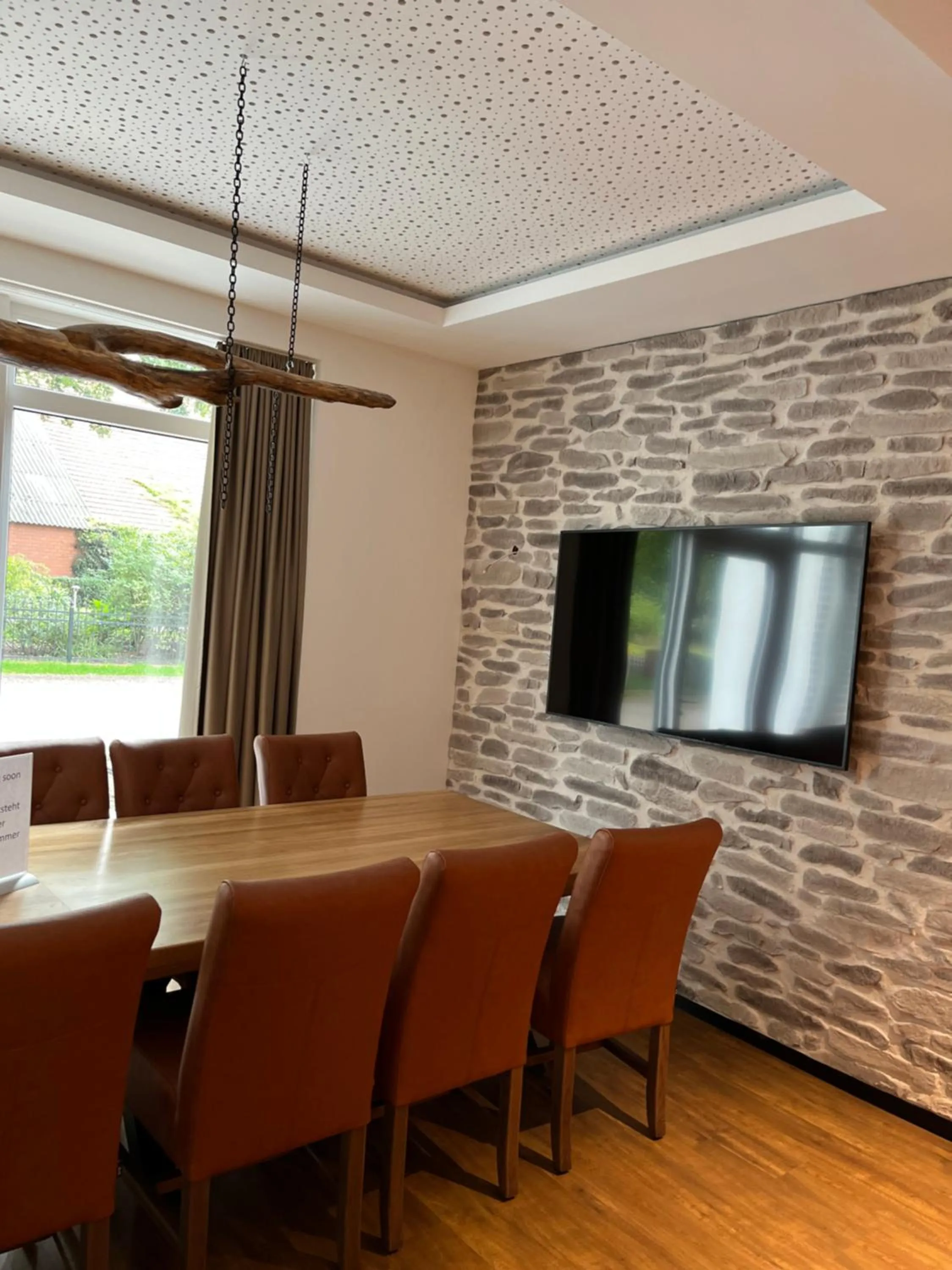 Restaurant/places to eat in Hotel Knotenpunkt