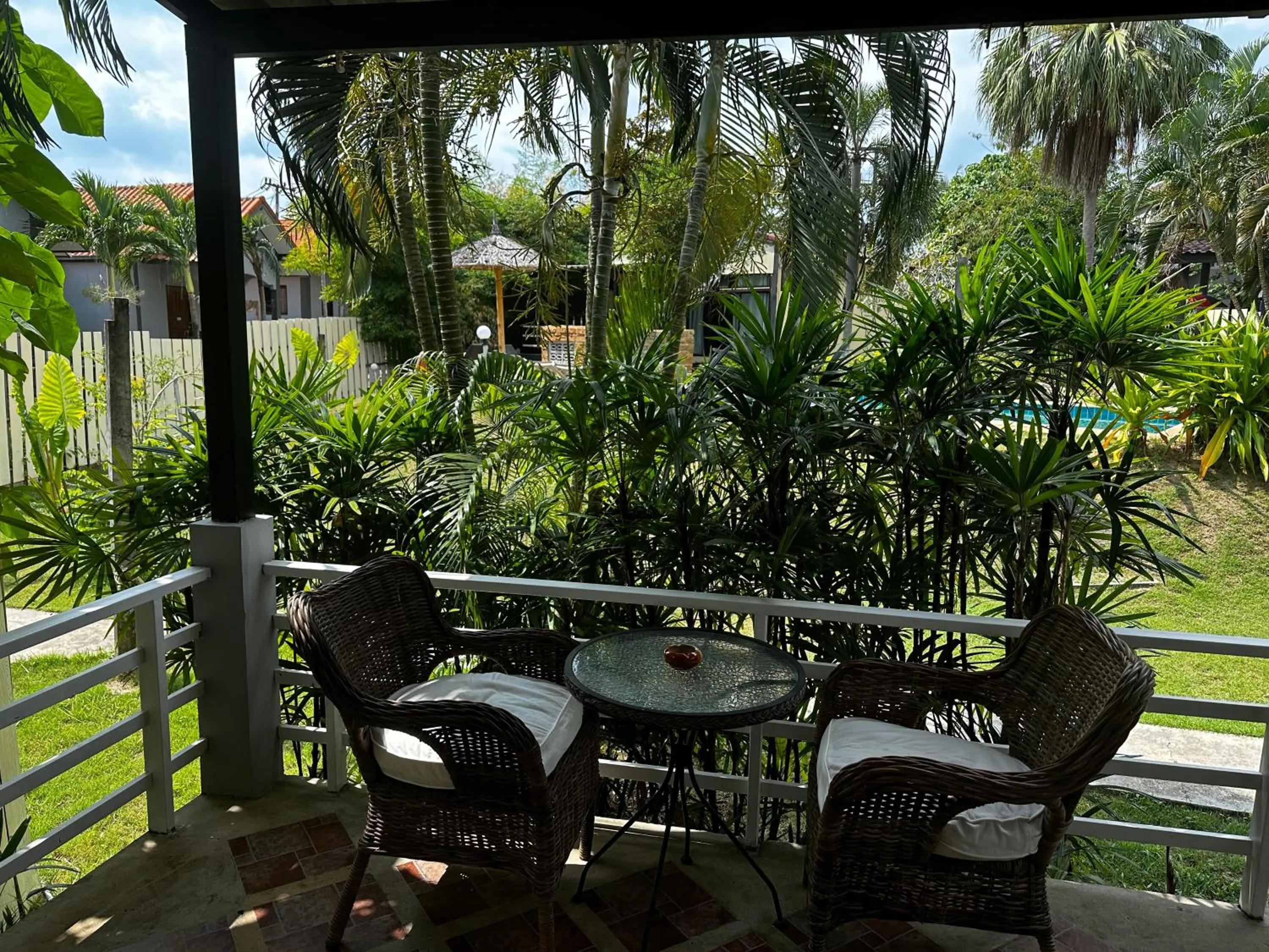 Garden view in Escape-Cabins