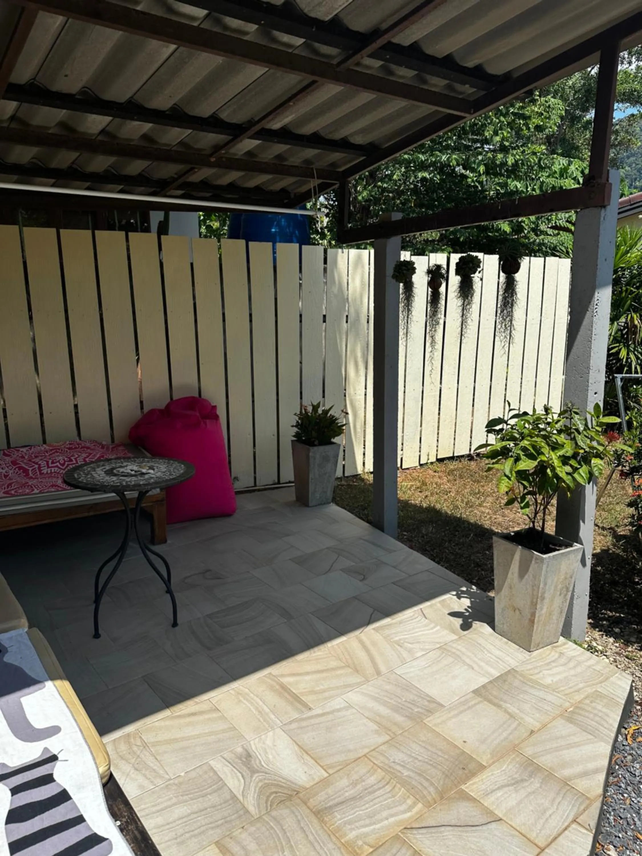 Patio in Escape-Cabins