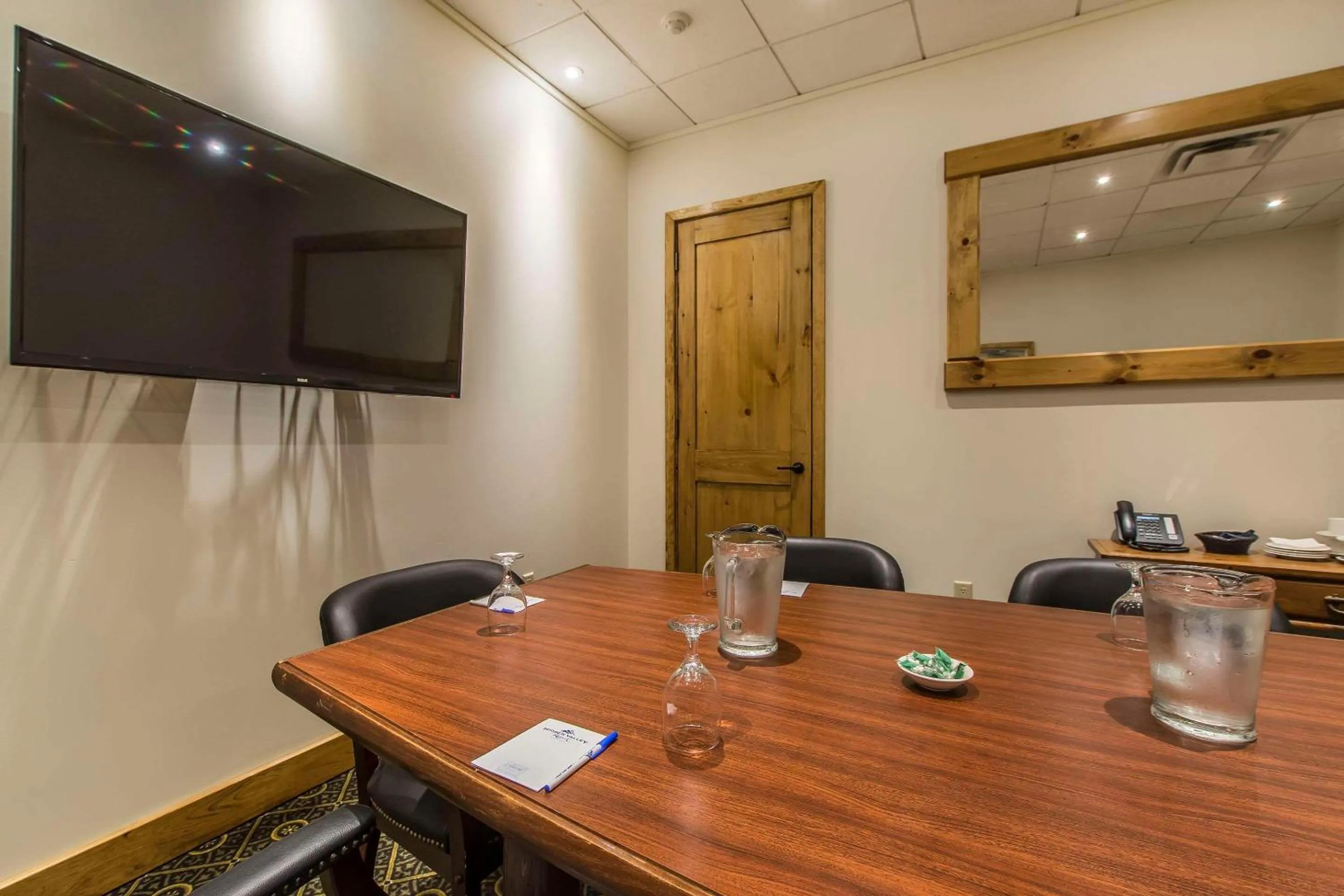 Meeting/conference room in Hidden Valley Resort, an Ascend Collection Resort