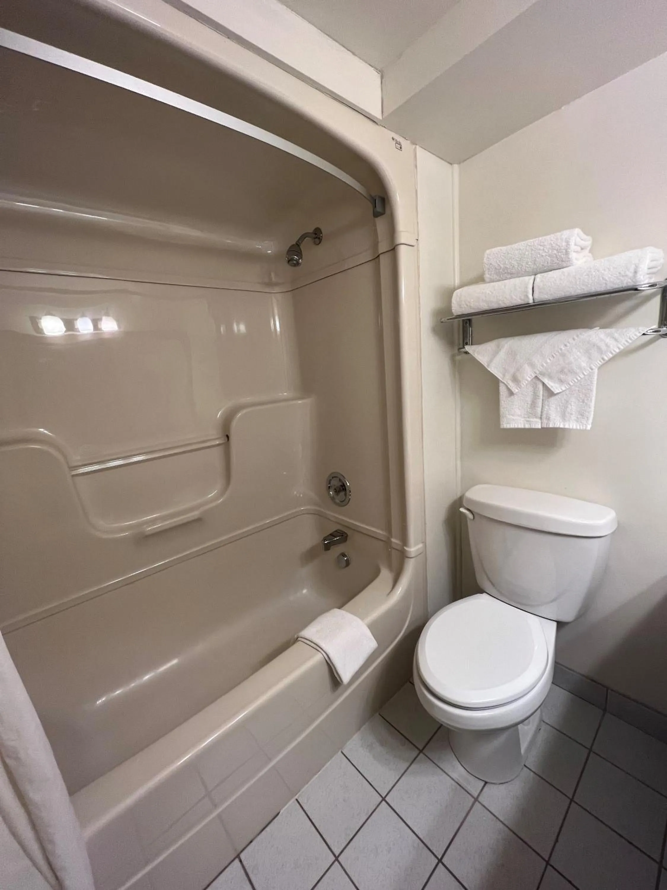 Bath in Hidden Valley Resort, an Ascend Collection Resort