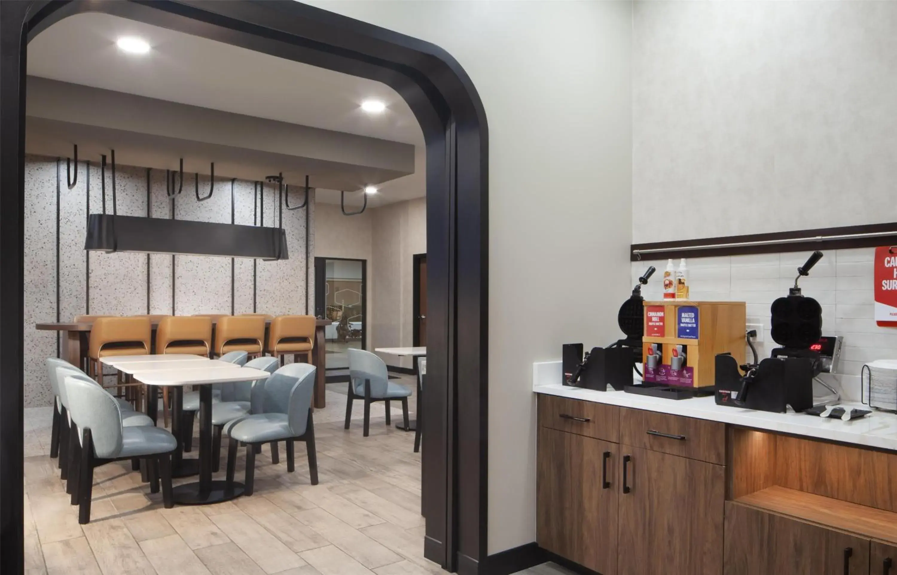 Breakfast in Hampton Inn by Hilton Tampa Fairgrounds Casino Breakfast in Hampton Inn by Hilton Tampa Fairgrounds Casino