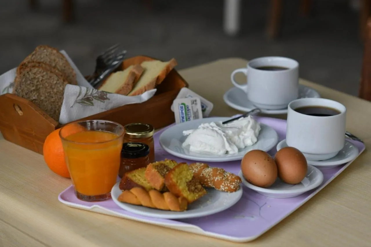 Breakfast in Tassos Rooms
