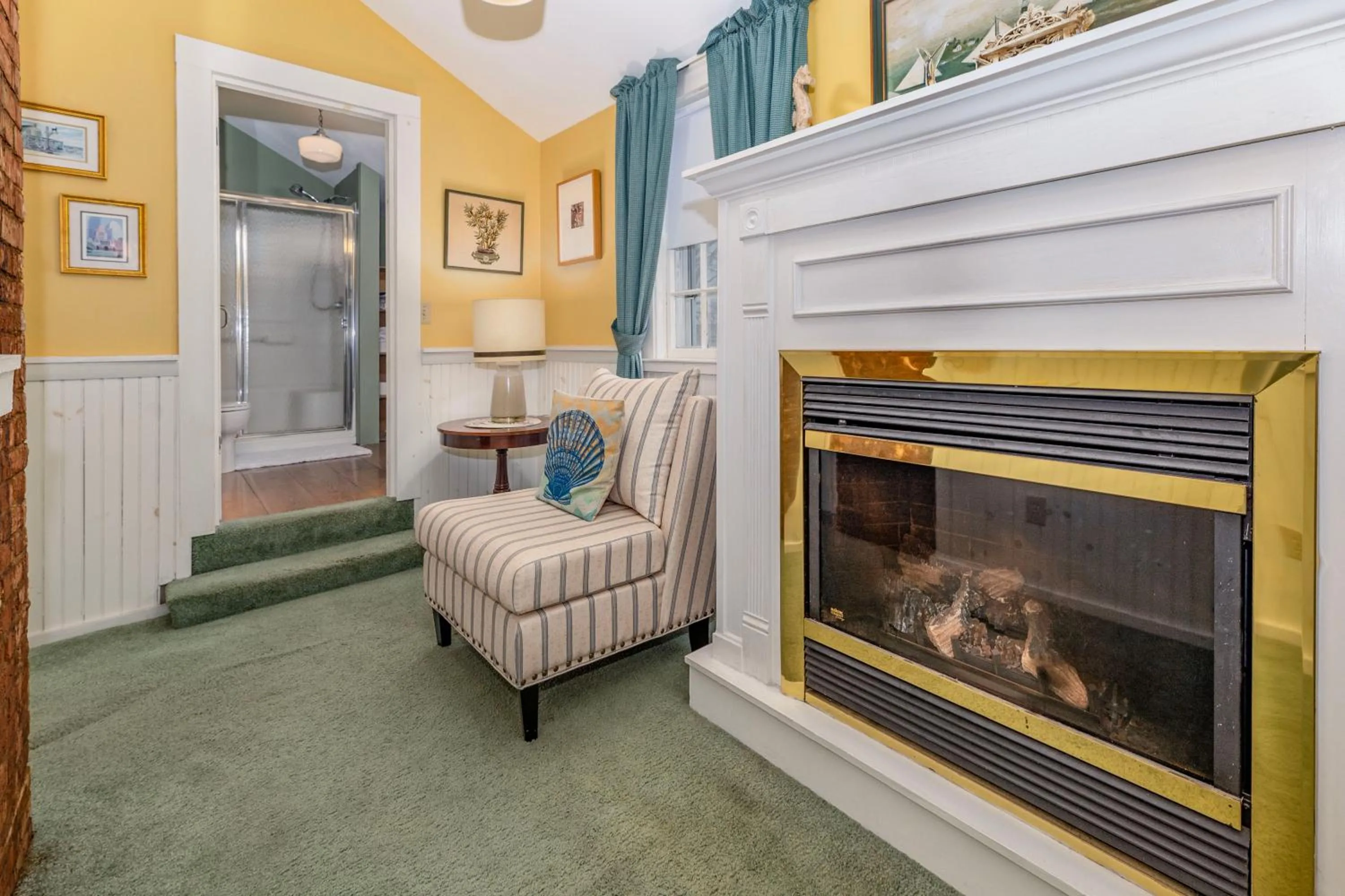 Holiday Guest House Bed & Breakfast