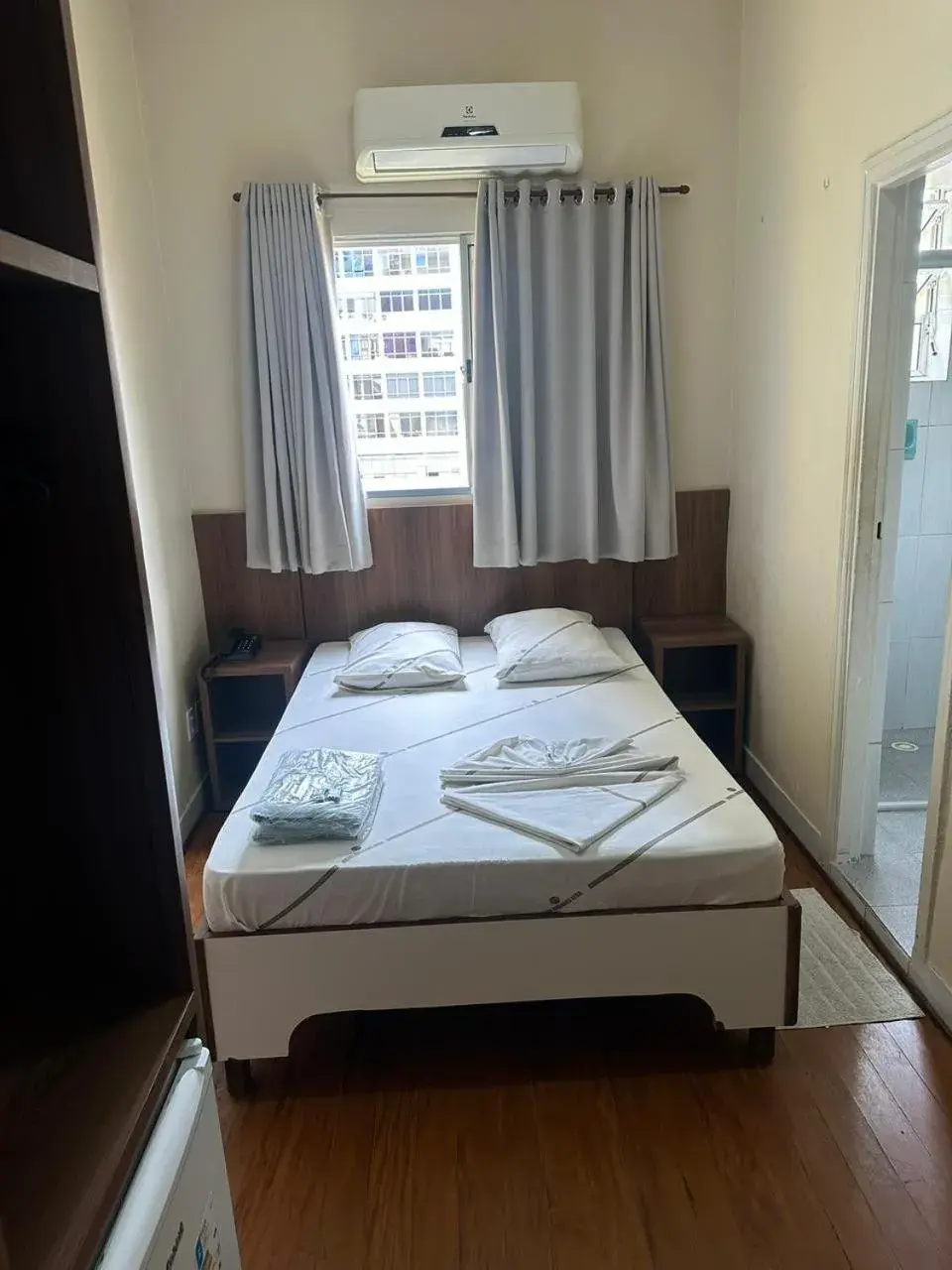 Standard Single Room - single occupancy in Hotel Moraes próximo a 25 de Março, Brás e Bom Retiro - Reserve agora e só pague no check-in Standard Single Room - single occupancy in Hotel Moraes próximo a 25 de Março, Brás e Bom Retiro - Reserve agora e só pague no check-in