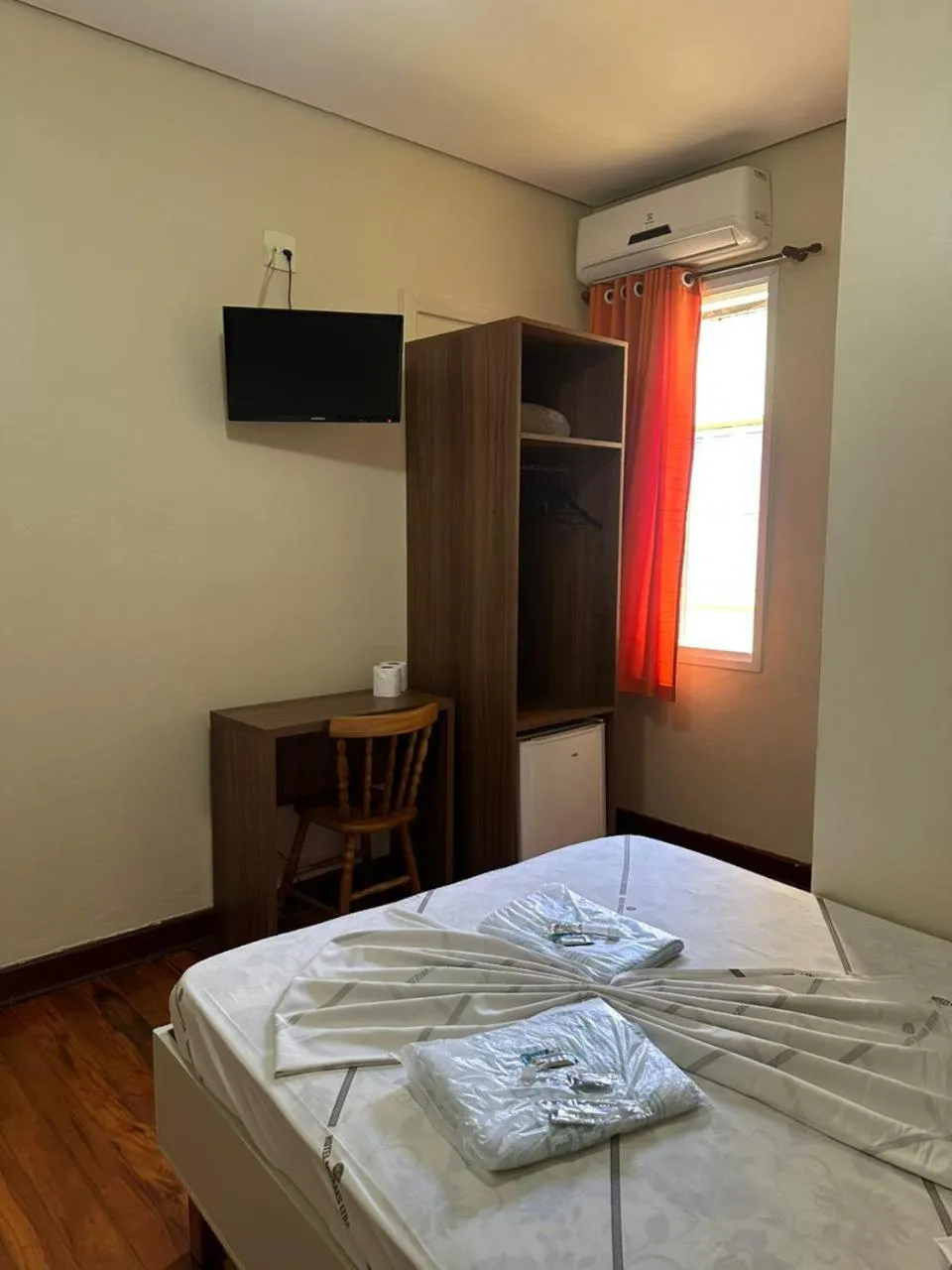 Standard Single Room - single occupancy in Hotel Moraes próximo a 25 de Março, Brás e Bom Retiro - Reserve agora e só pague no check-in