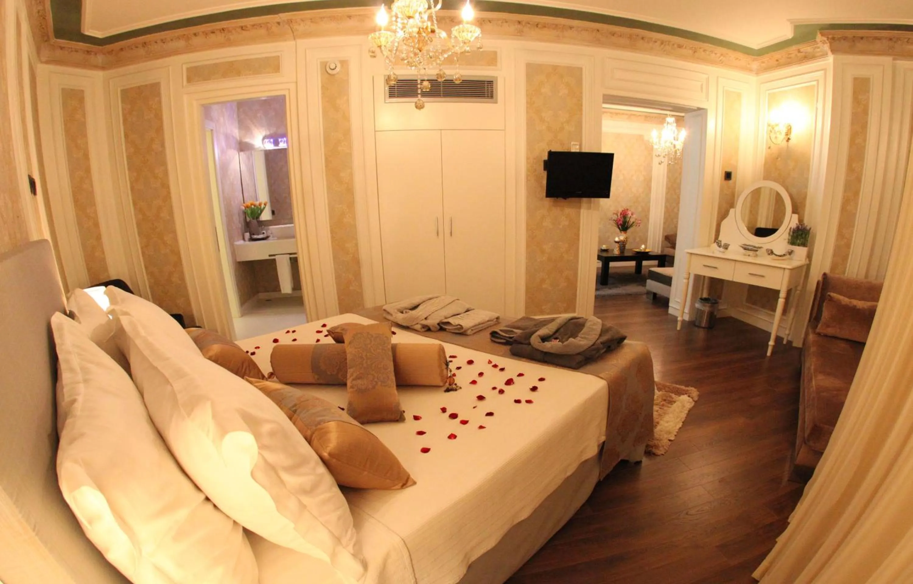 Bed in Sapci Prestige Hotel