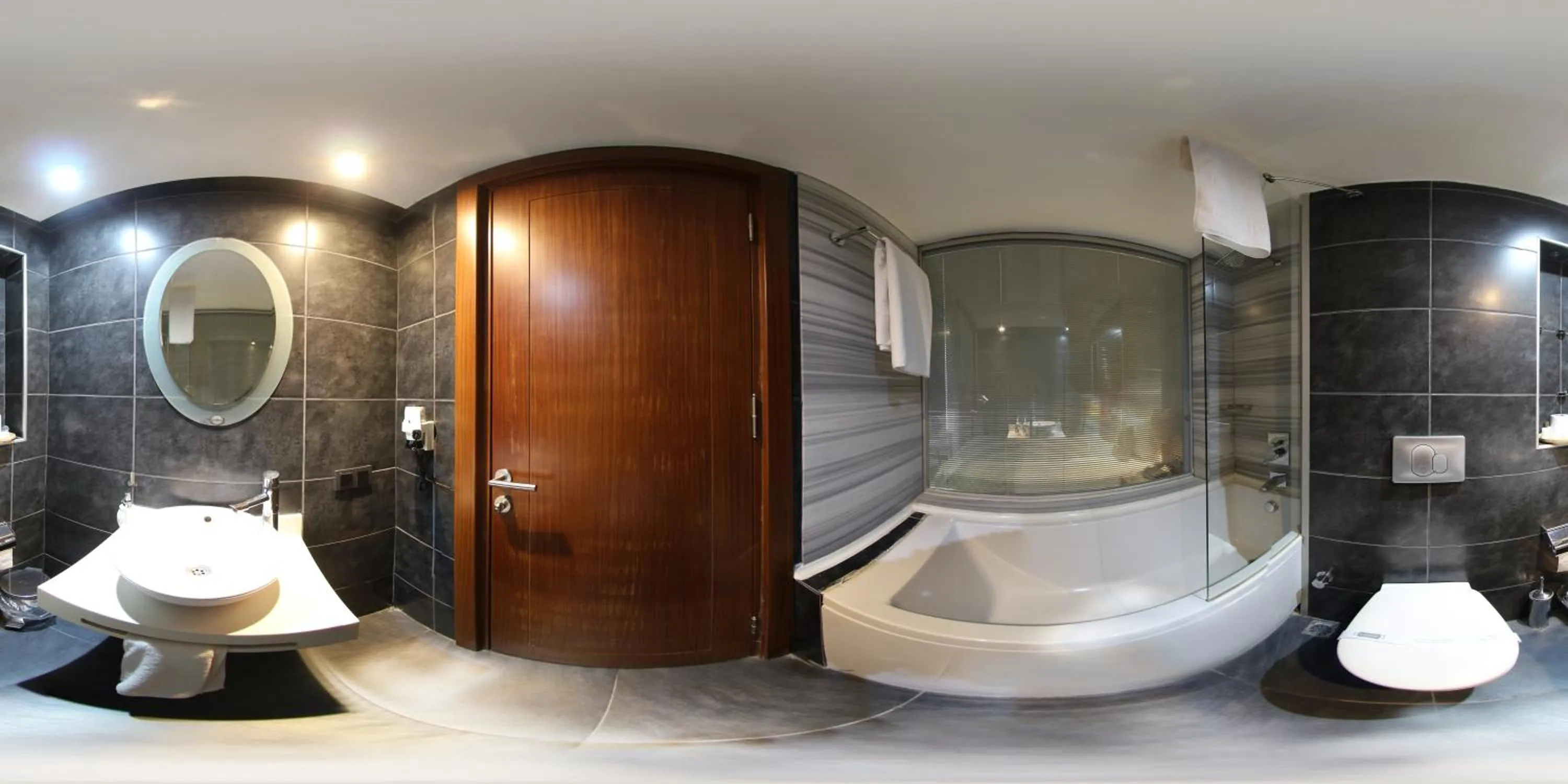 Bathroom in Sapci Prestige Hotel