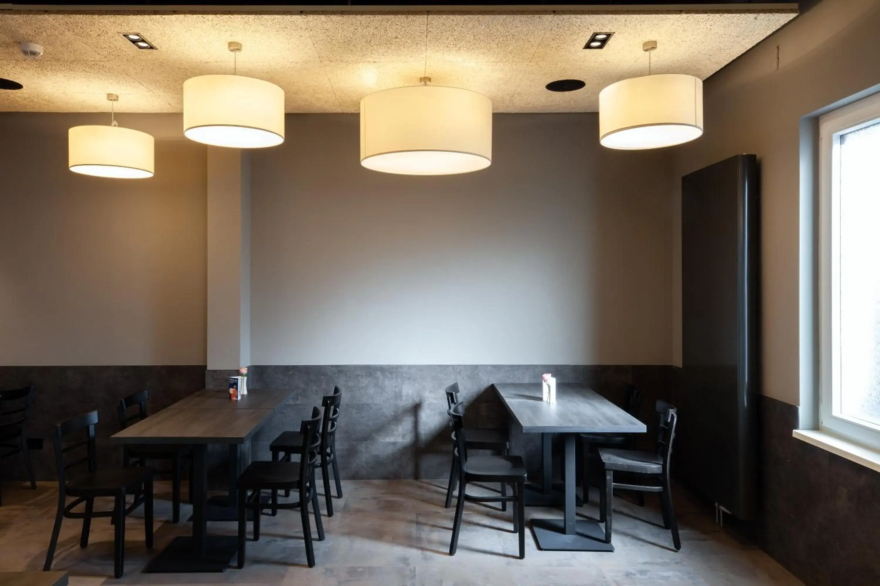 Restaurant/places to eat in a&o Frankfurt Ostend Restaurant/places to eat in a&o Frankfurt Ostend