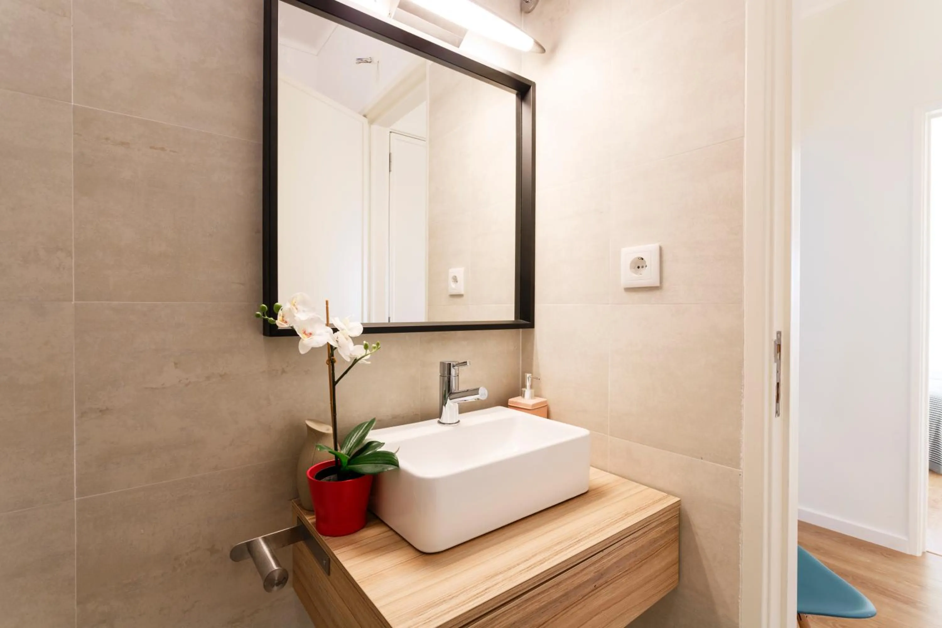 Bathroom in WHome | Anjos Premium Apartment #8