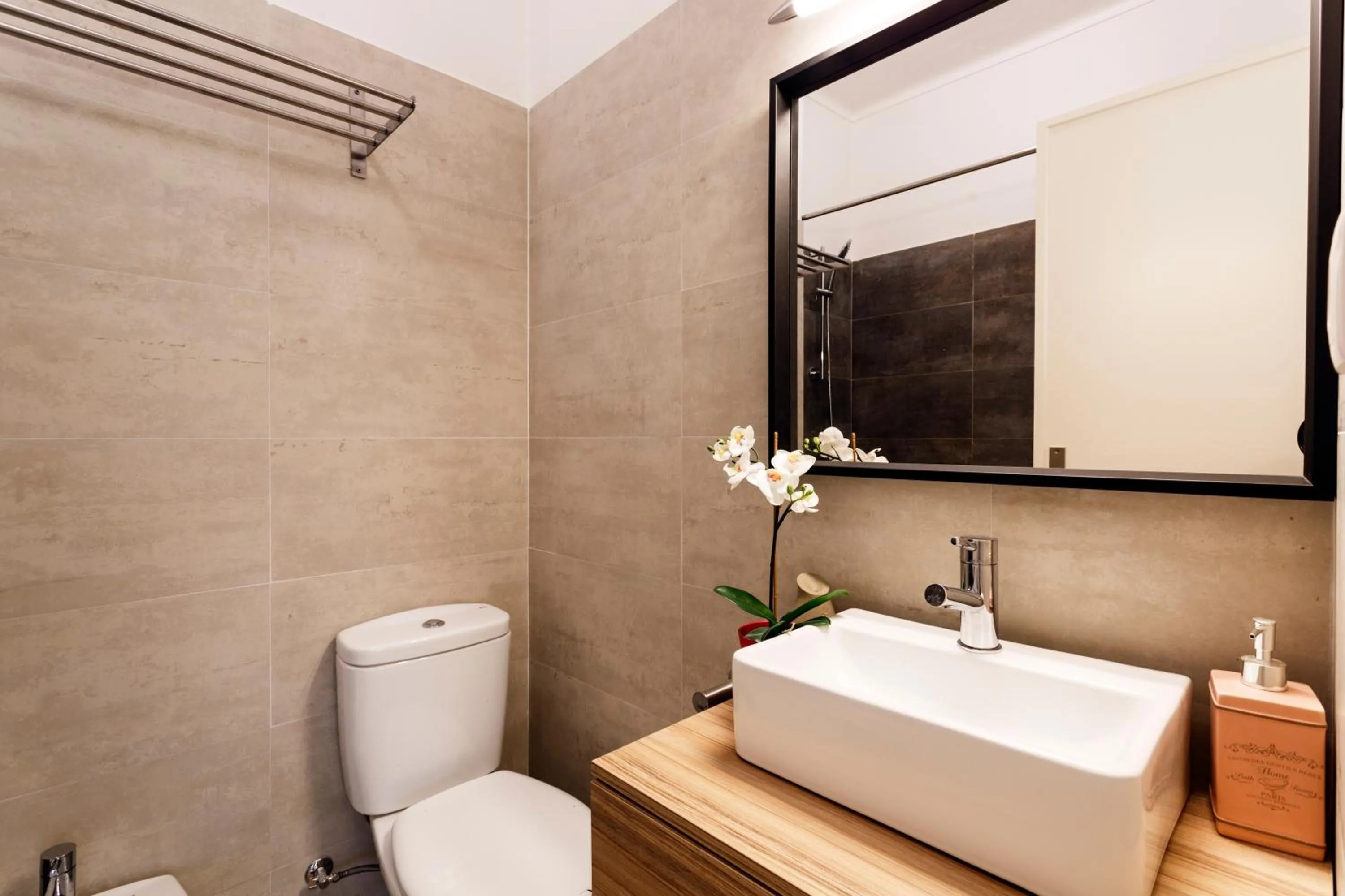 Bathroom in WHome | Anjos Premium Apartment #8