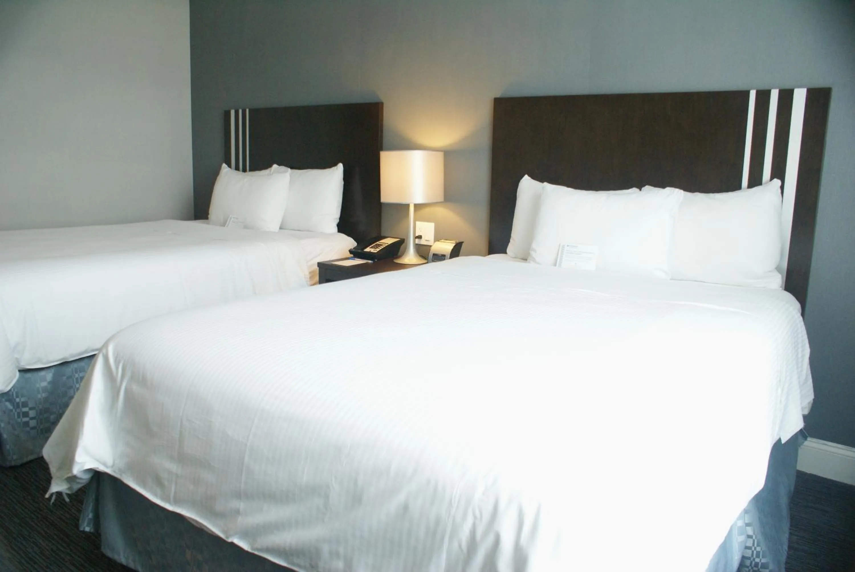 Bed in Wyndham Garden Long Island City