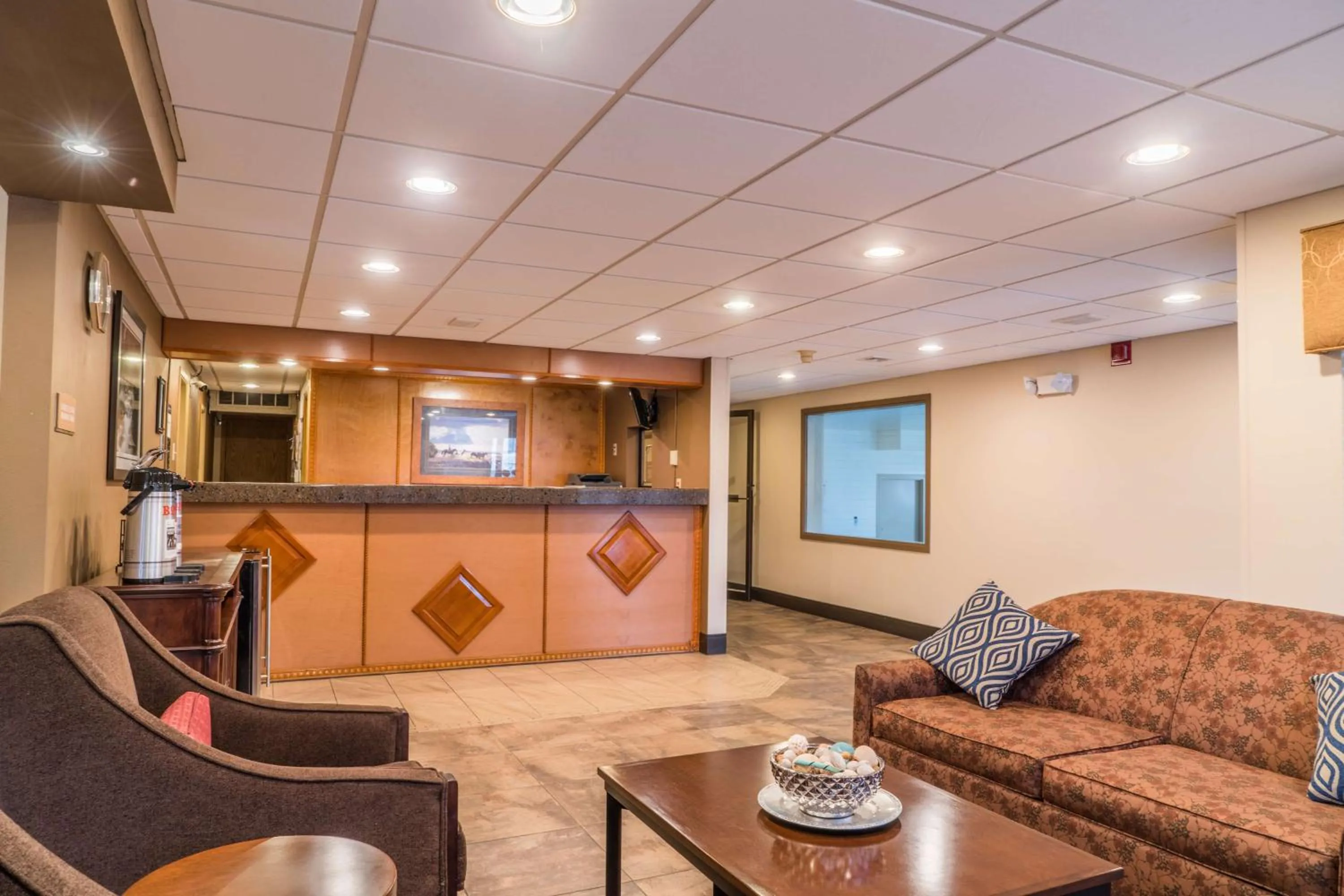 Lobby or reception in Best Western Inn & Suites