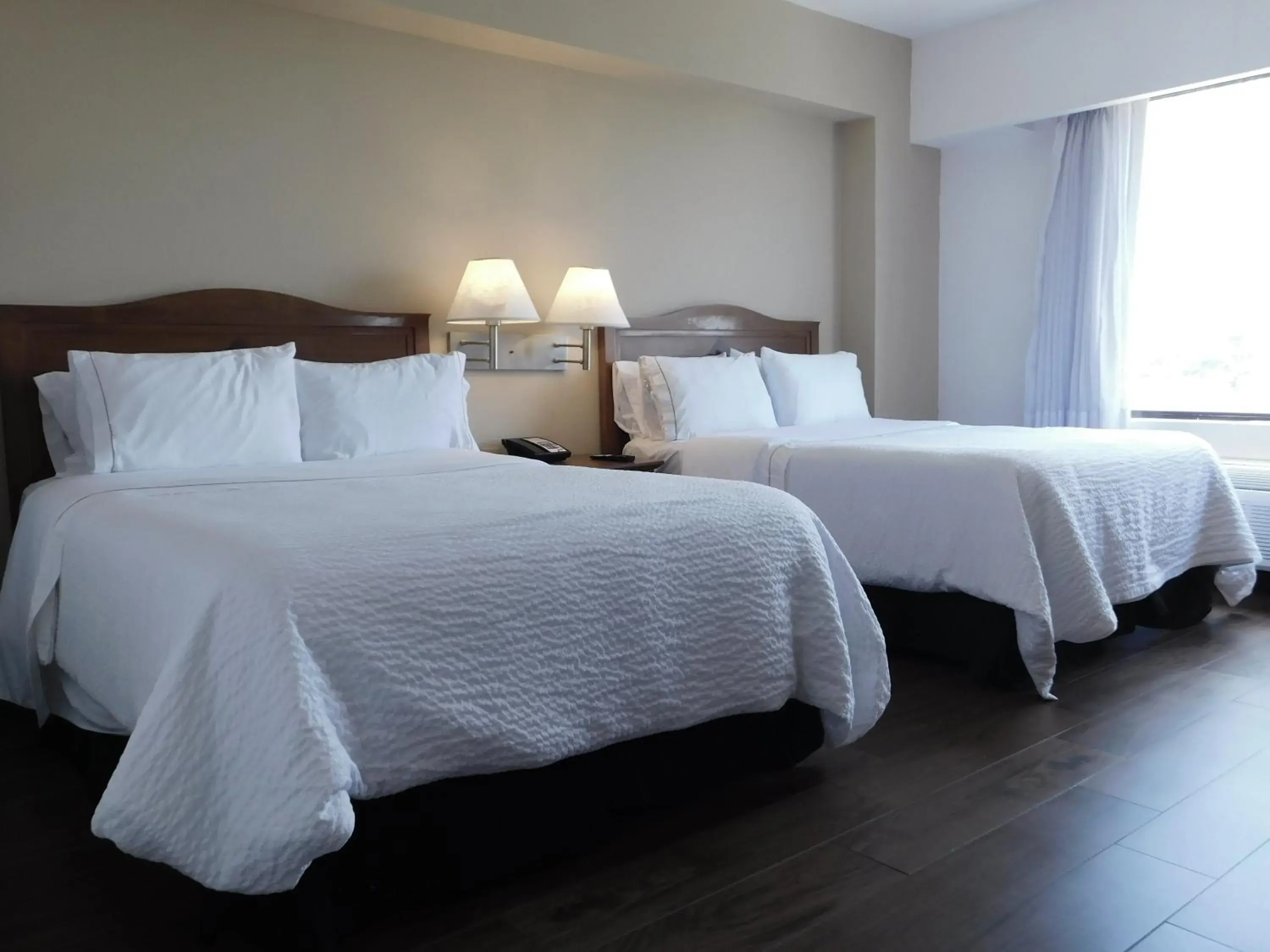 Bed in Fiesta Inn Tampico Bed in Fiesta Inn Tampico